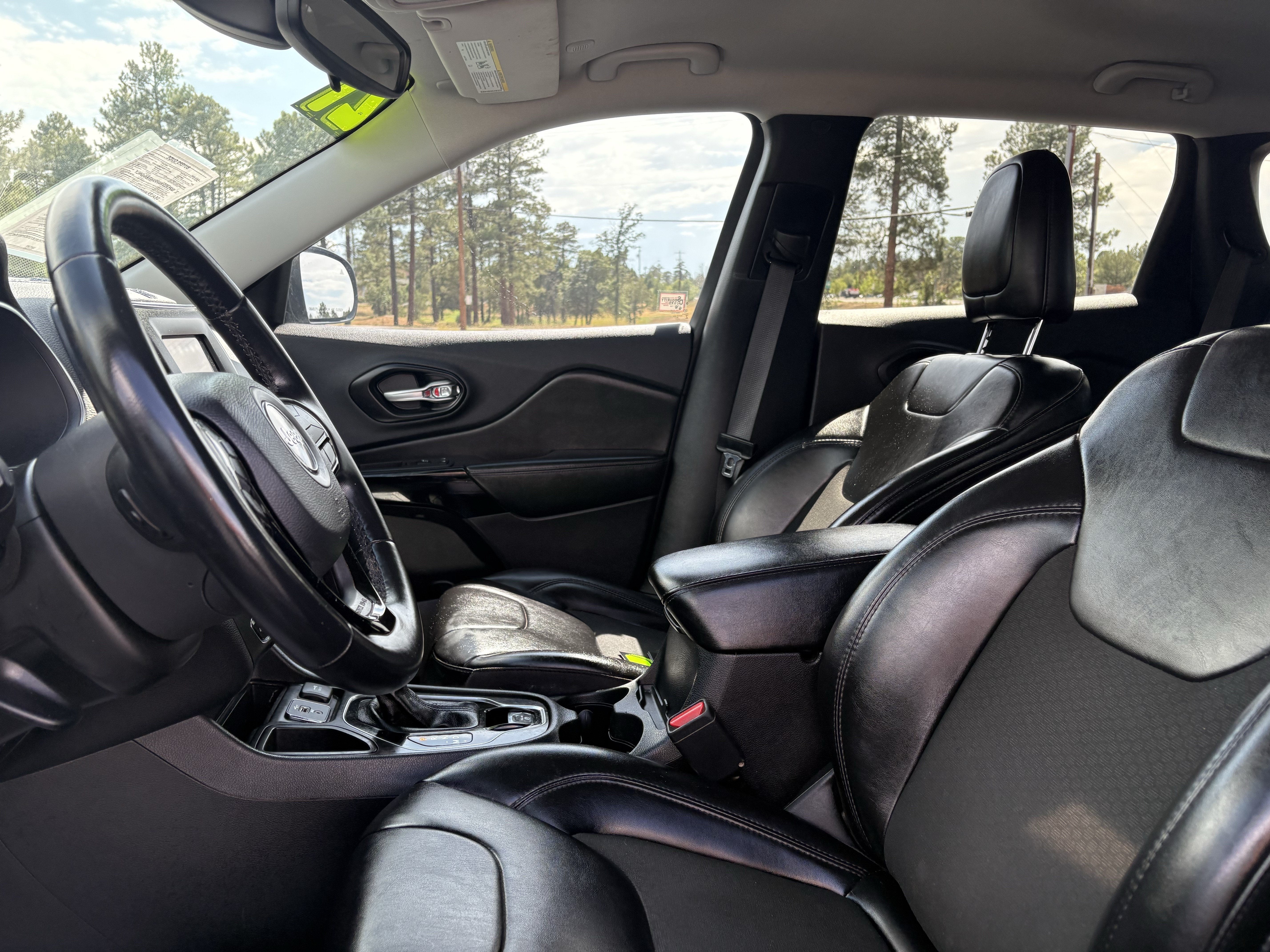 2021 Jeep Cherokee Altitude