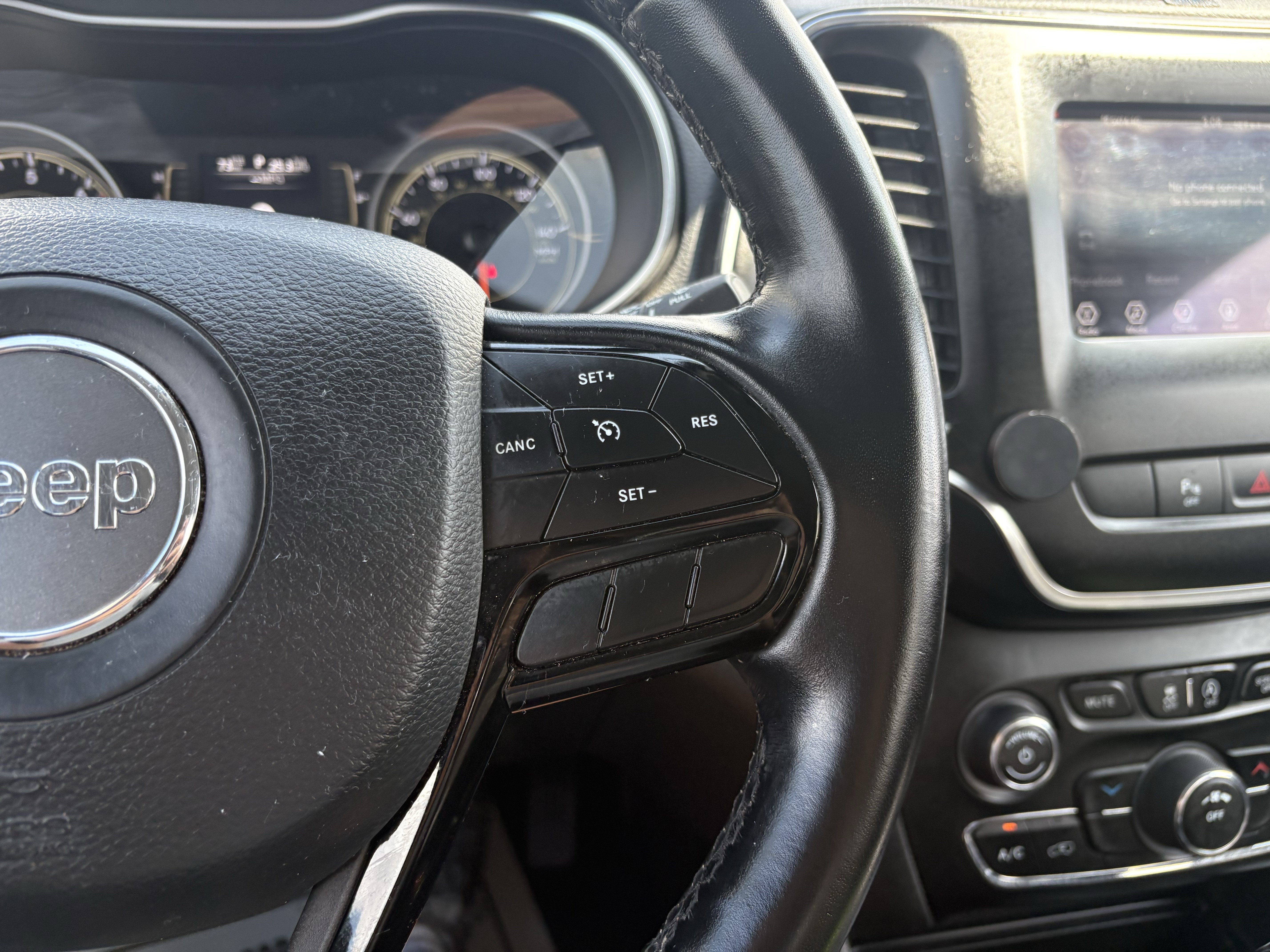 2021 Jeep Cherokee Altitude