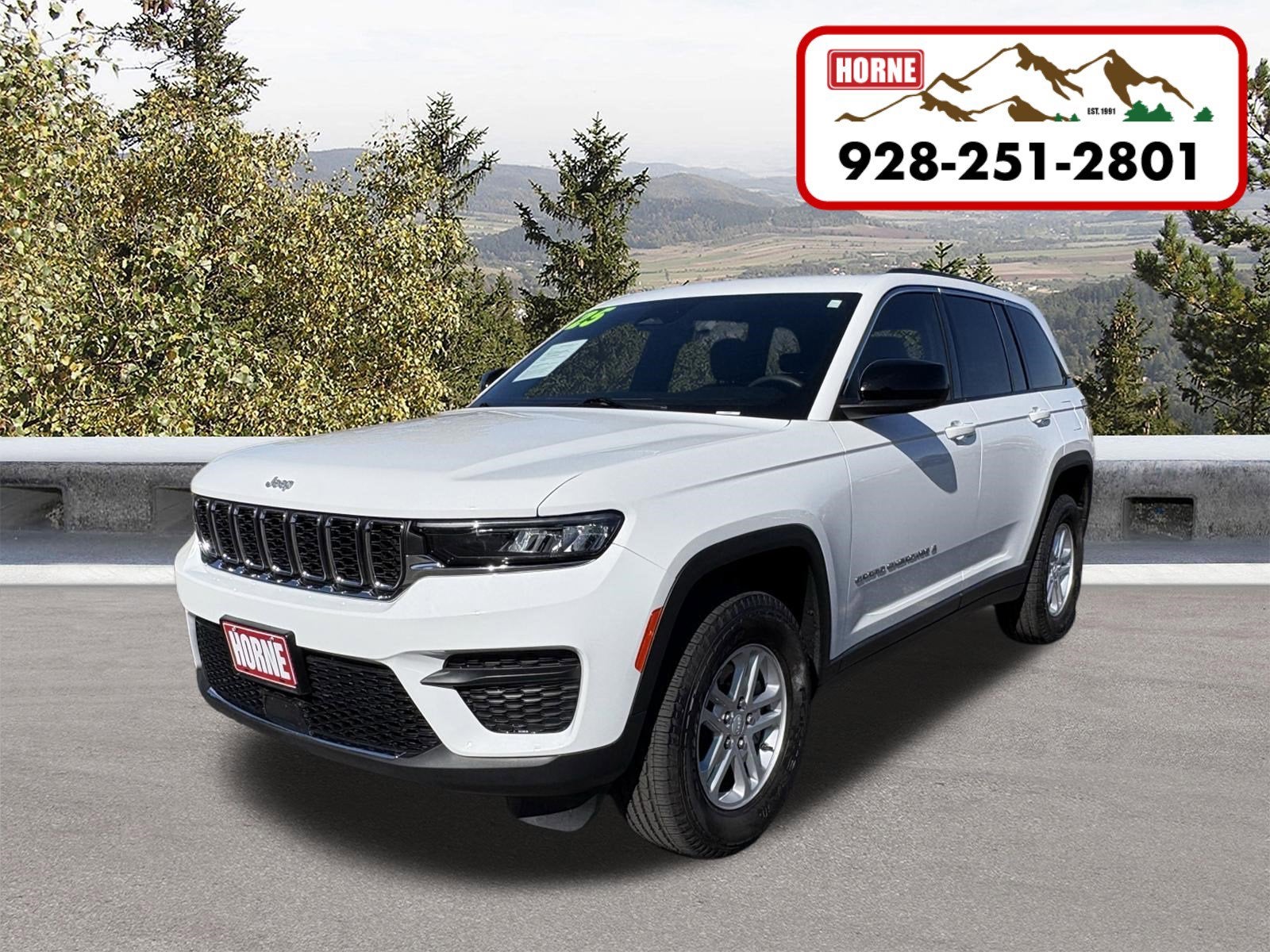 2025 Jeep Grand Cherokee Laredo