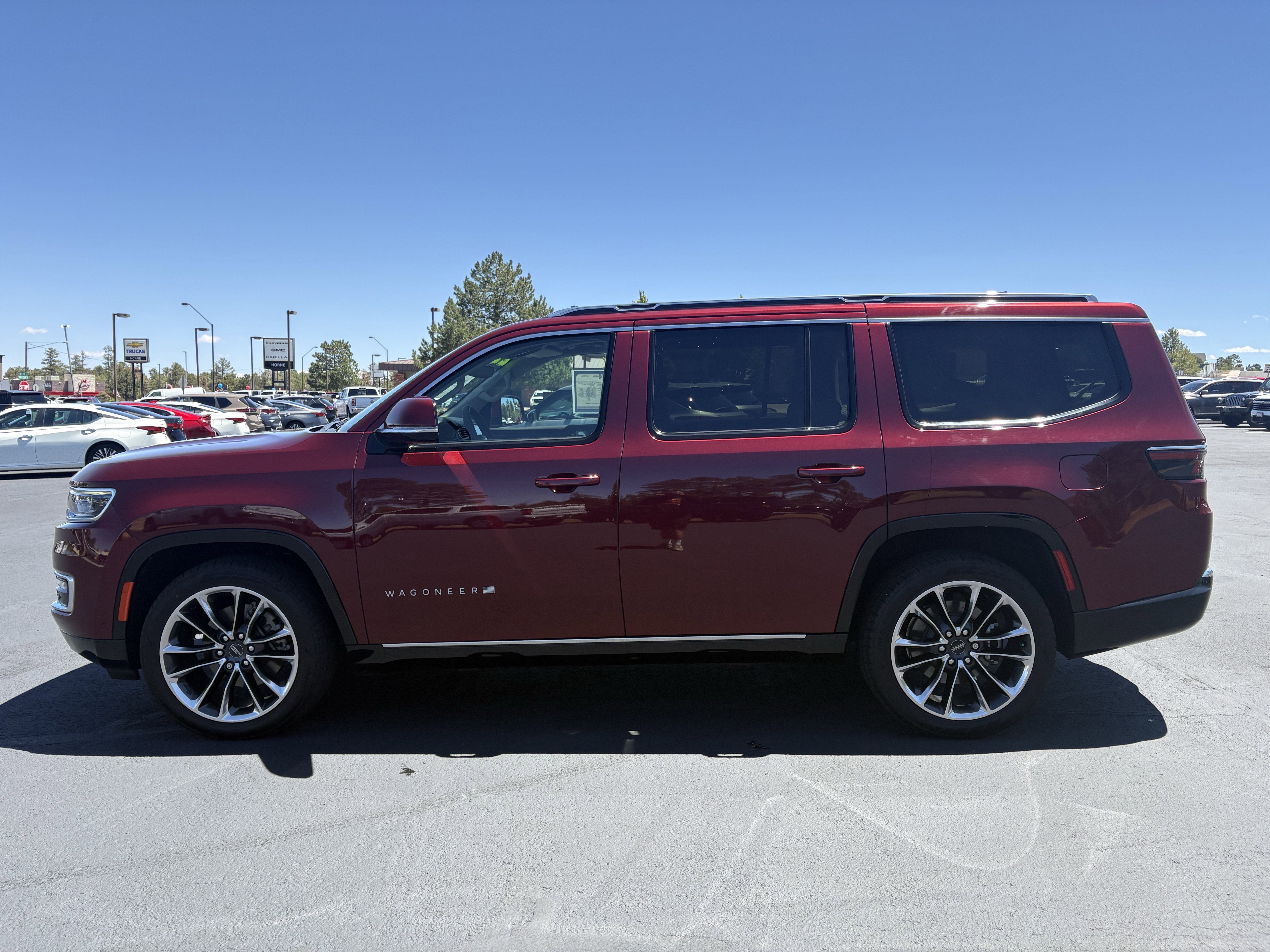 2022 Jeep Wagoneer Series III
