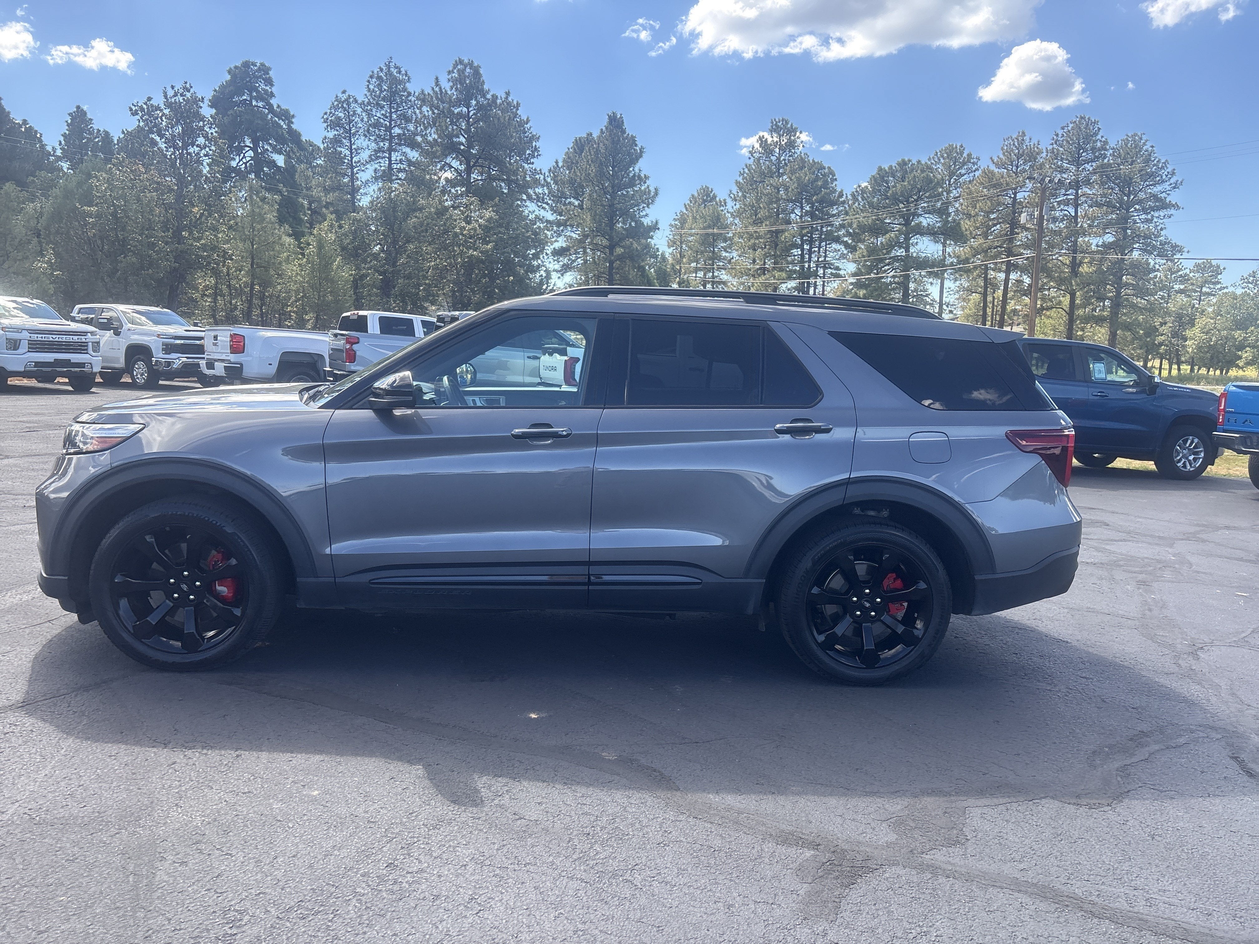 2023 Ford Explorer ST