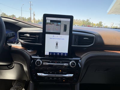 2022 Ford Explorer King Ranch
