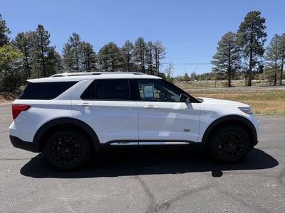 2022 Ford Explorer King Ranch