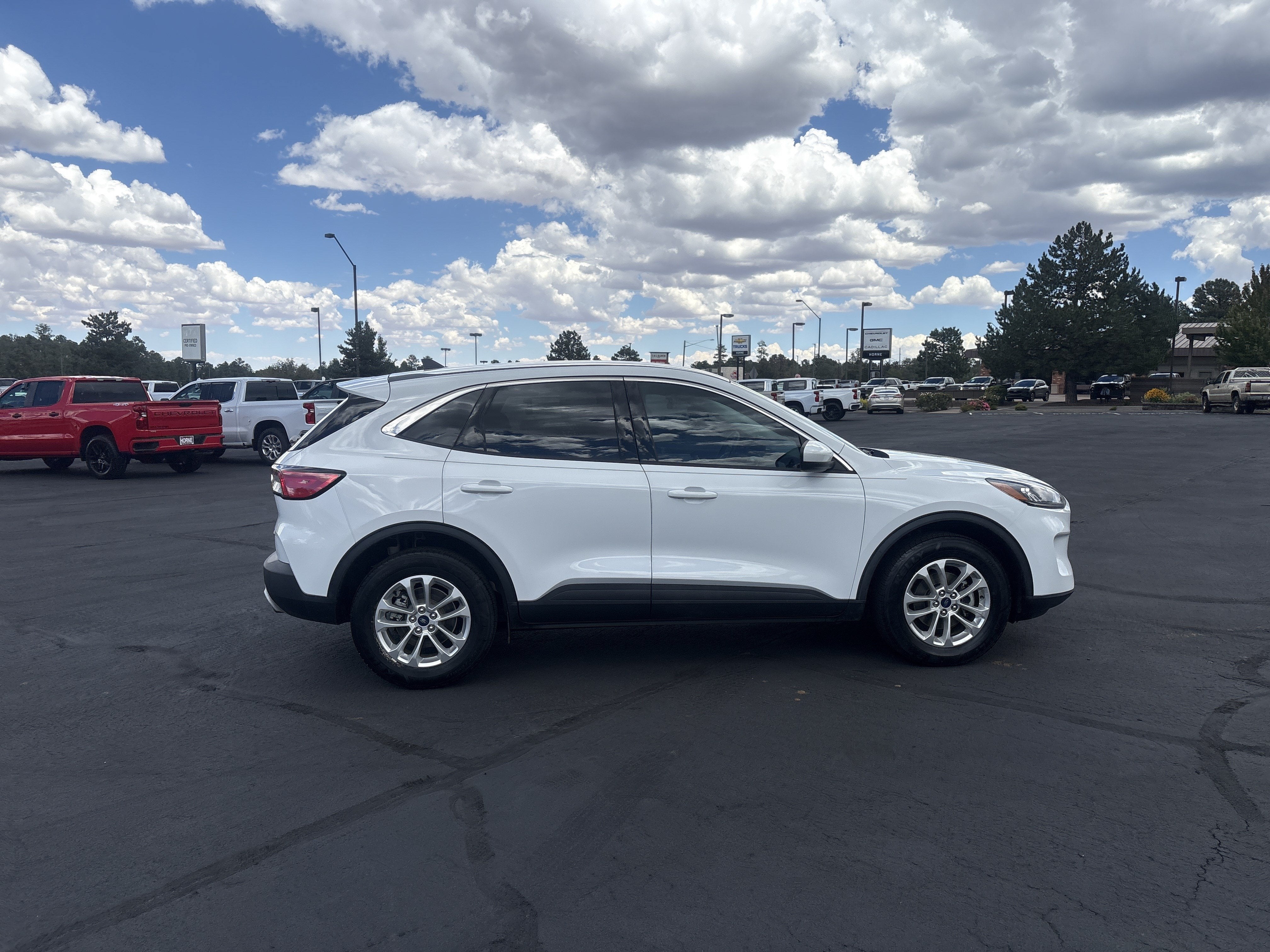 2021 Ford Escape SE