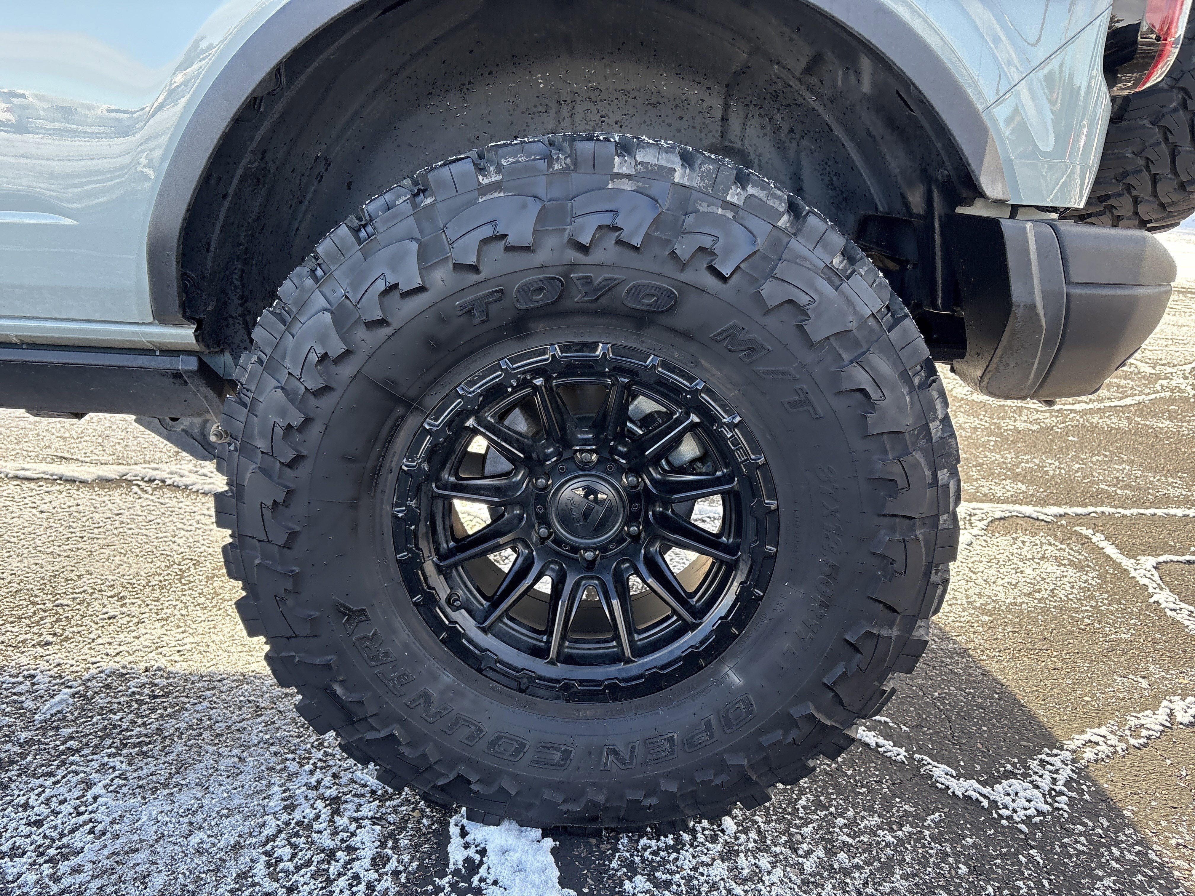 2023 Ford Bronco Base