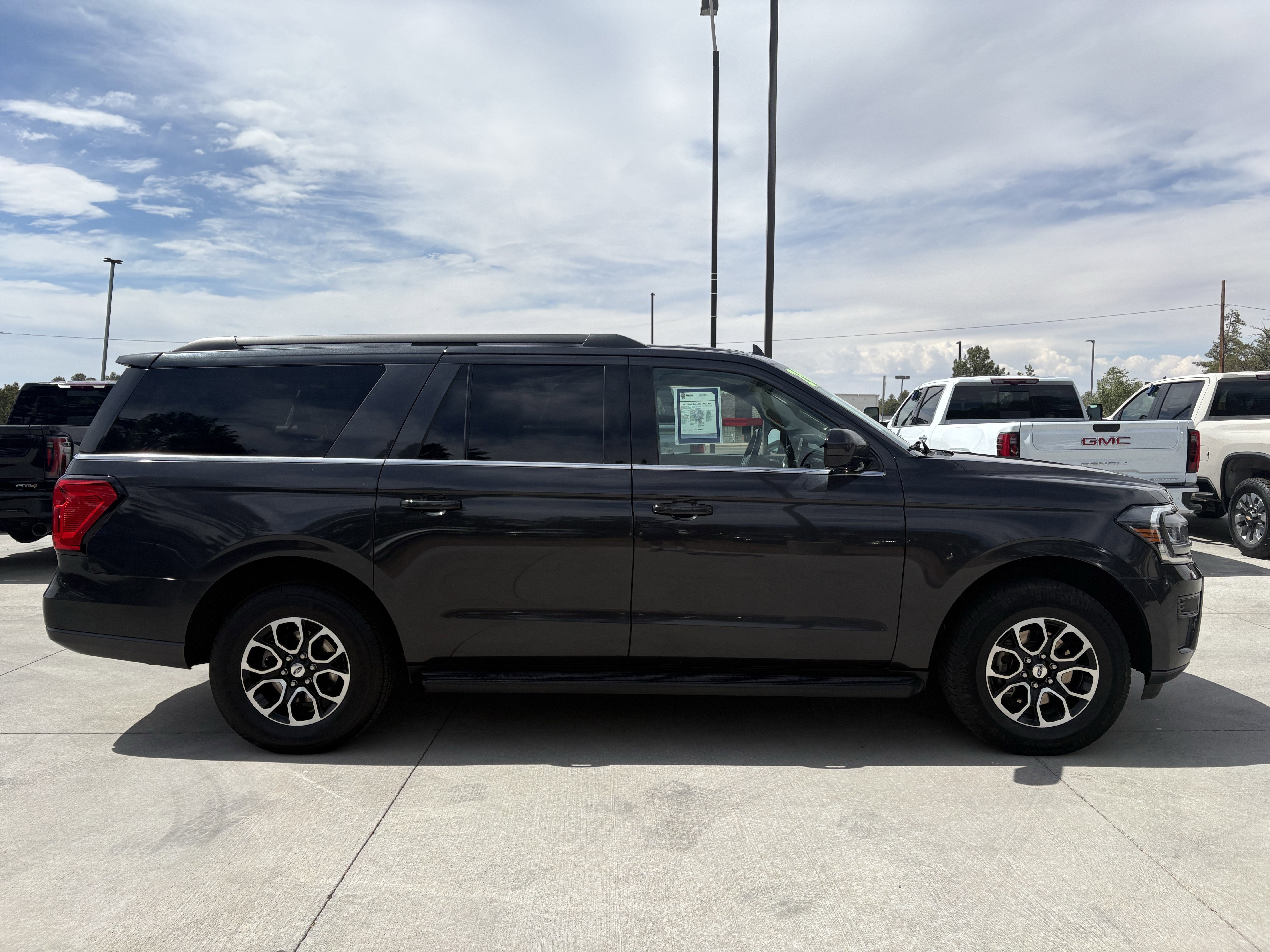 2024 Ford Expedition Max XLT