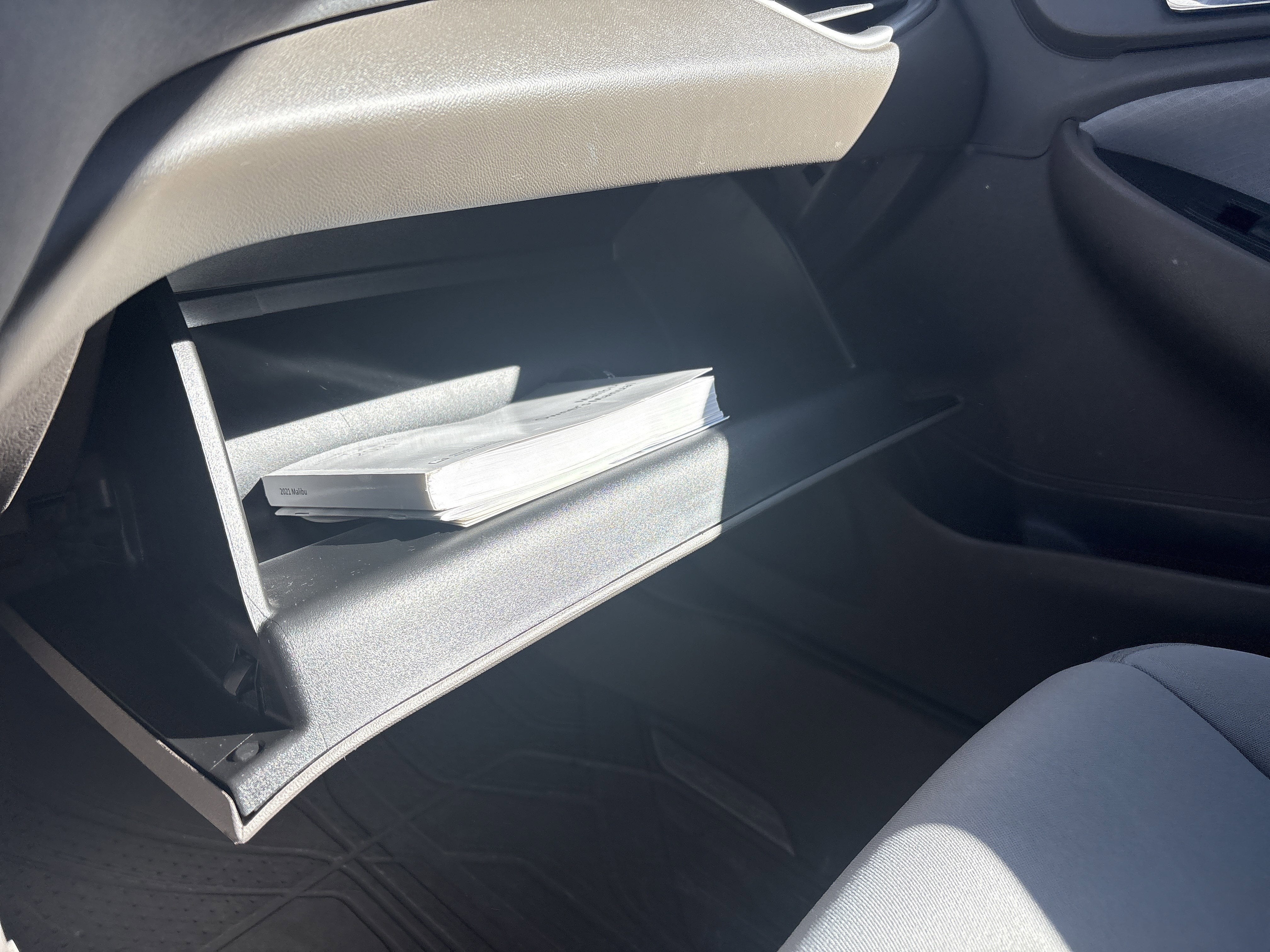 2021 Chevrolet Malibu LS