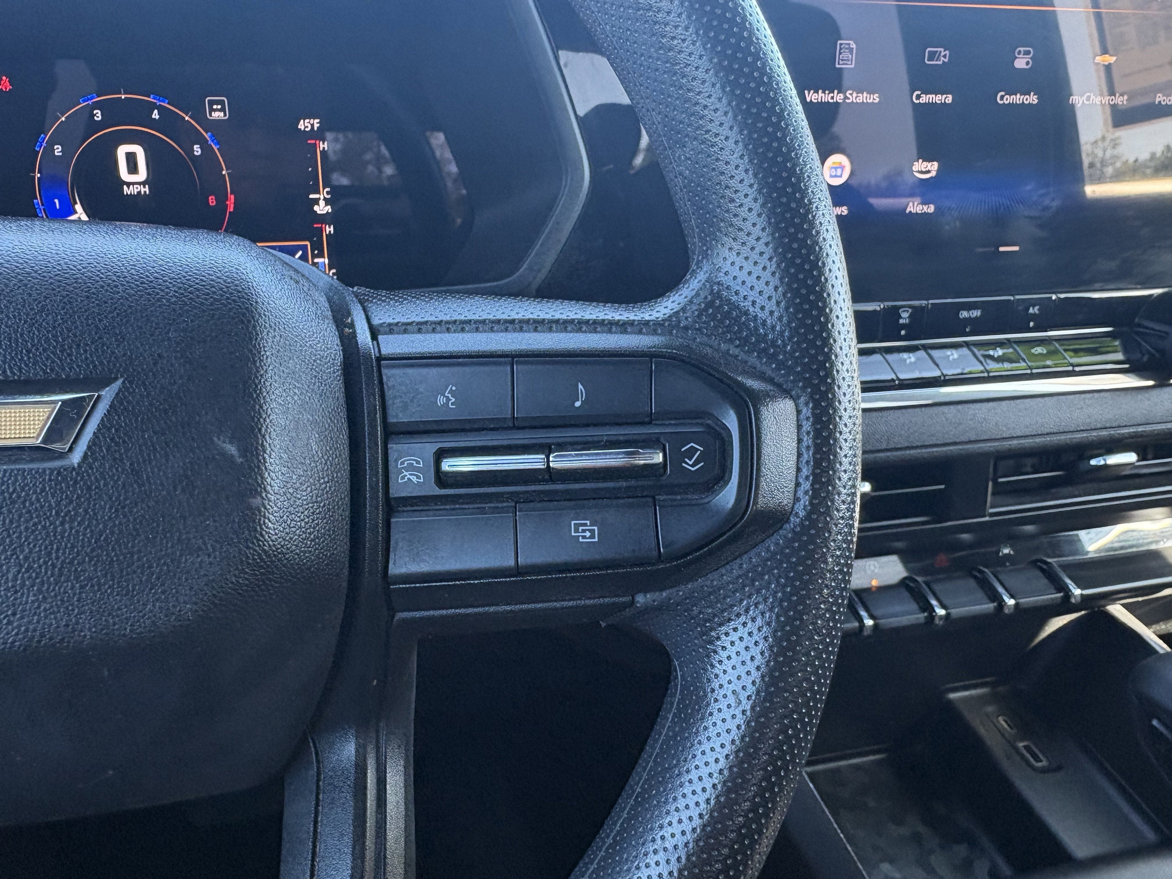 2023 Chevrolet Colorado WT