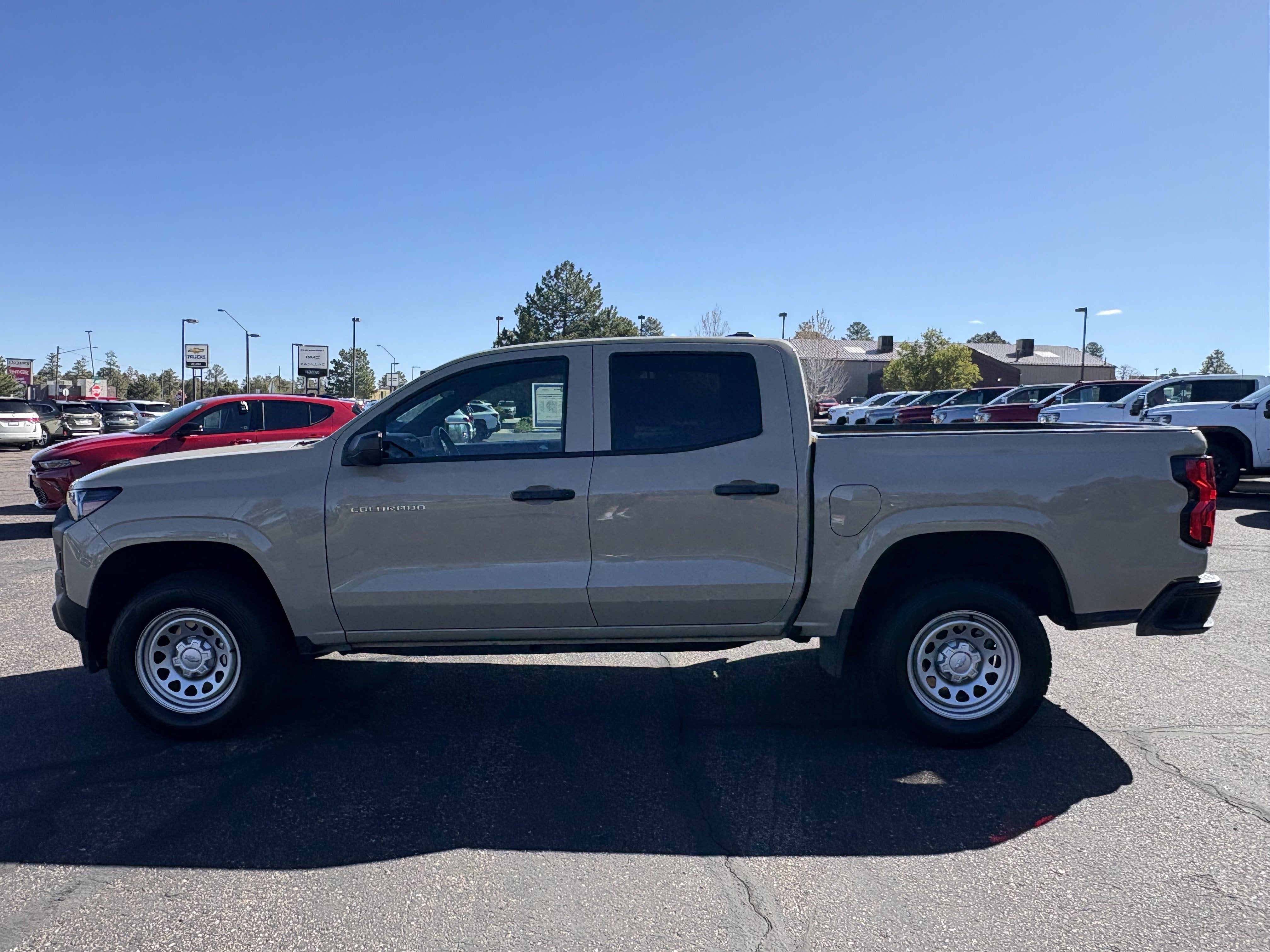 2023 Chevrolet Colorado WT