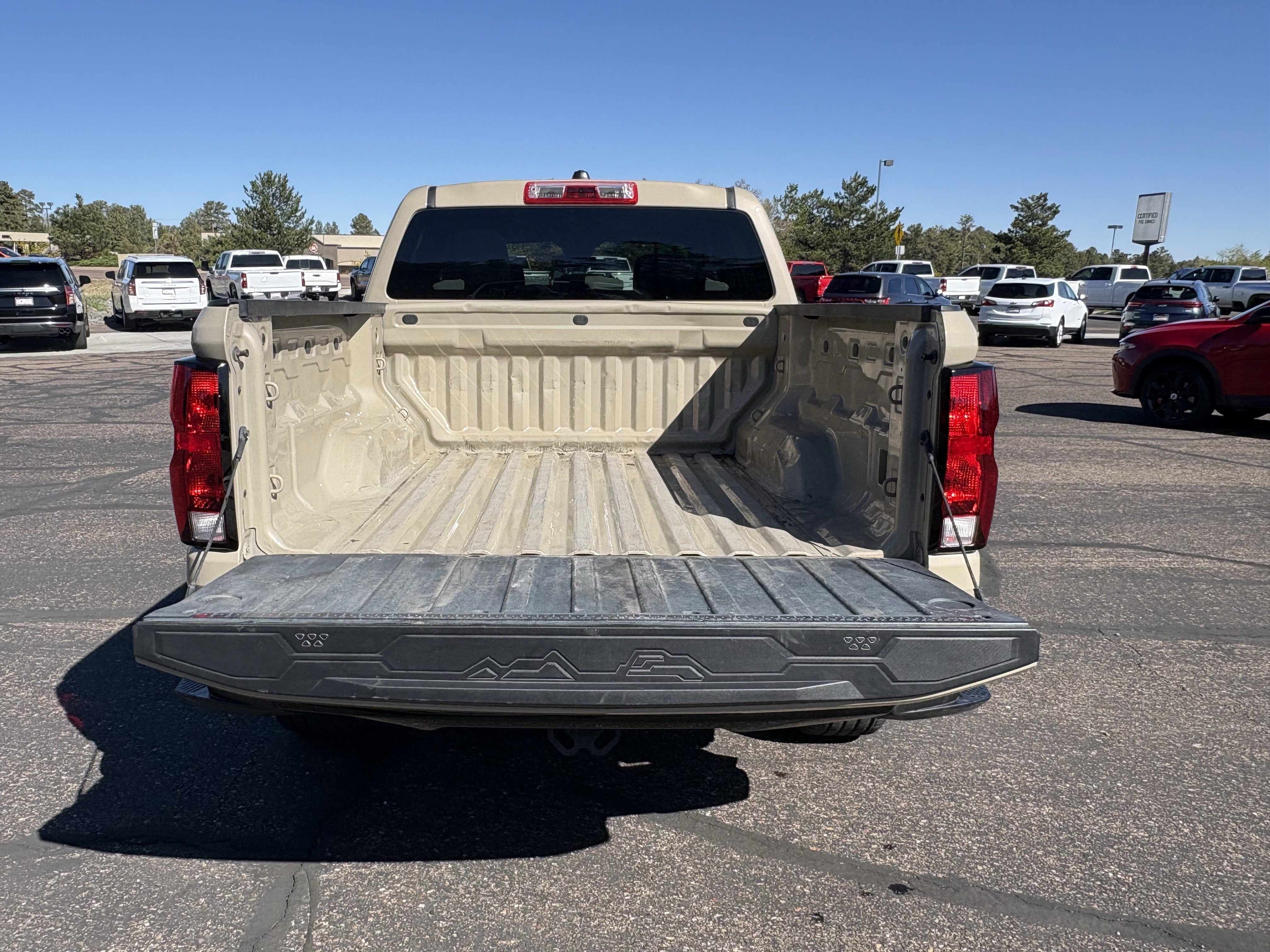 2023 Chevrolet Colorado WT
