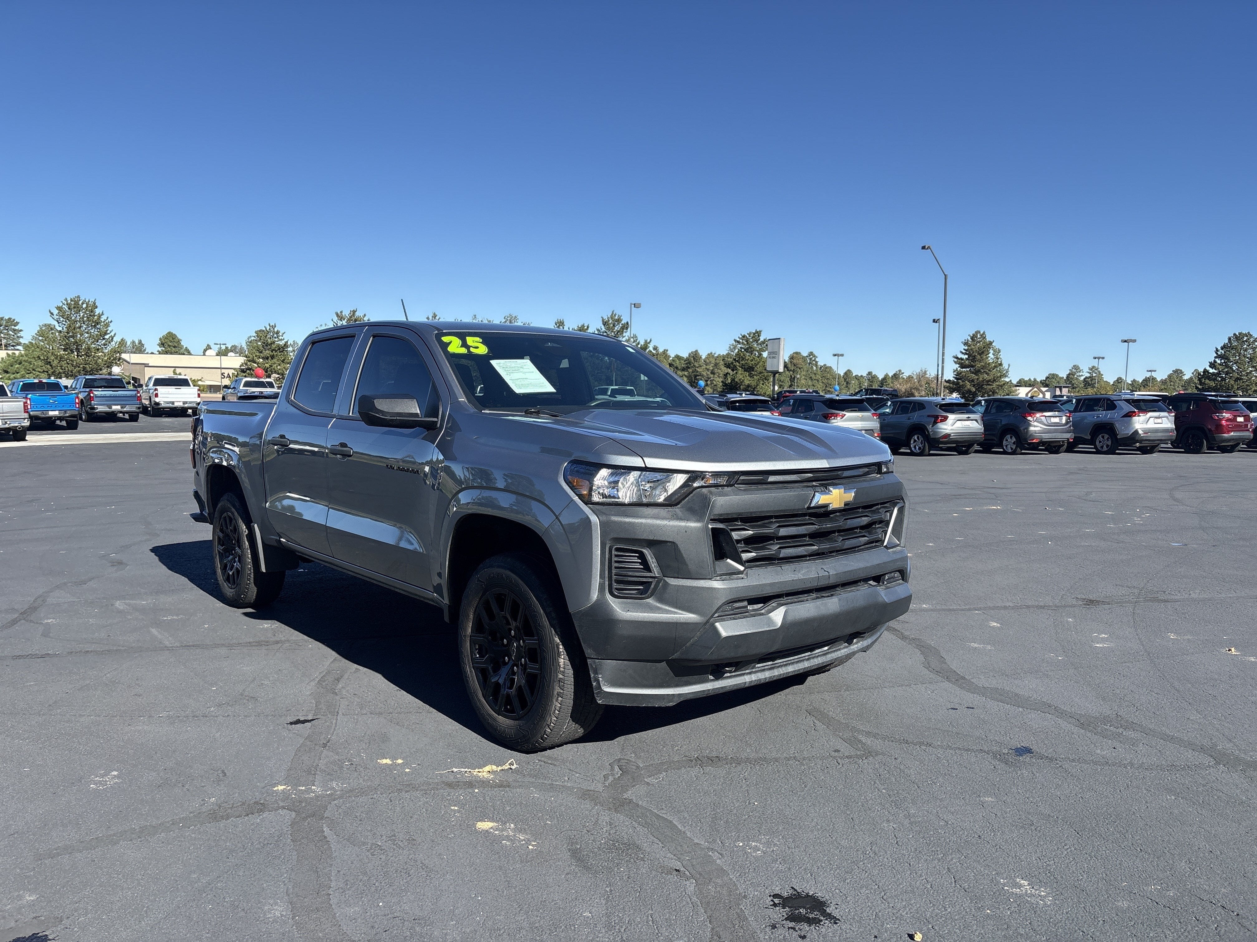 2025 Chevrolet Colorado WT/LT