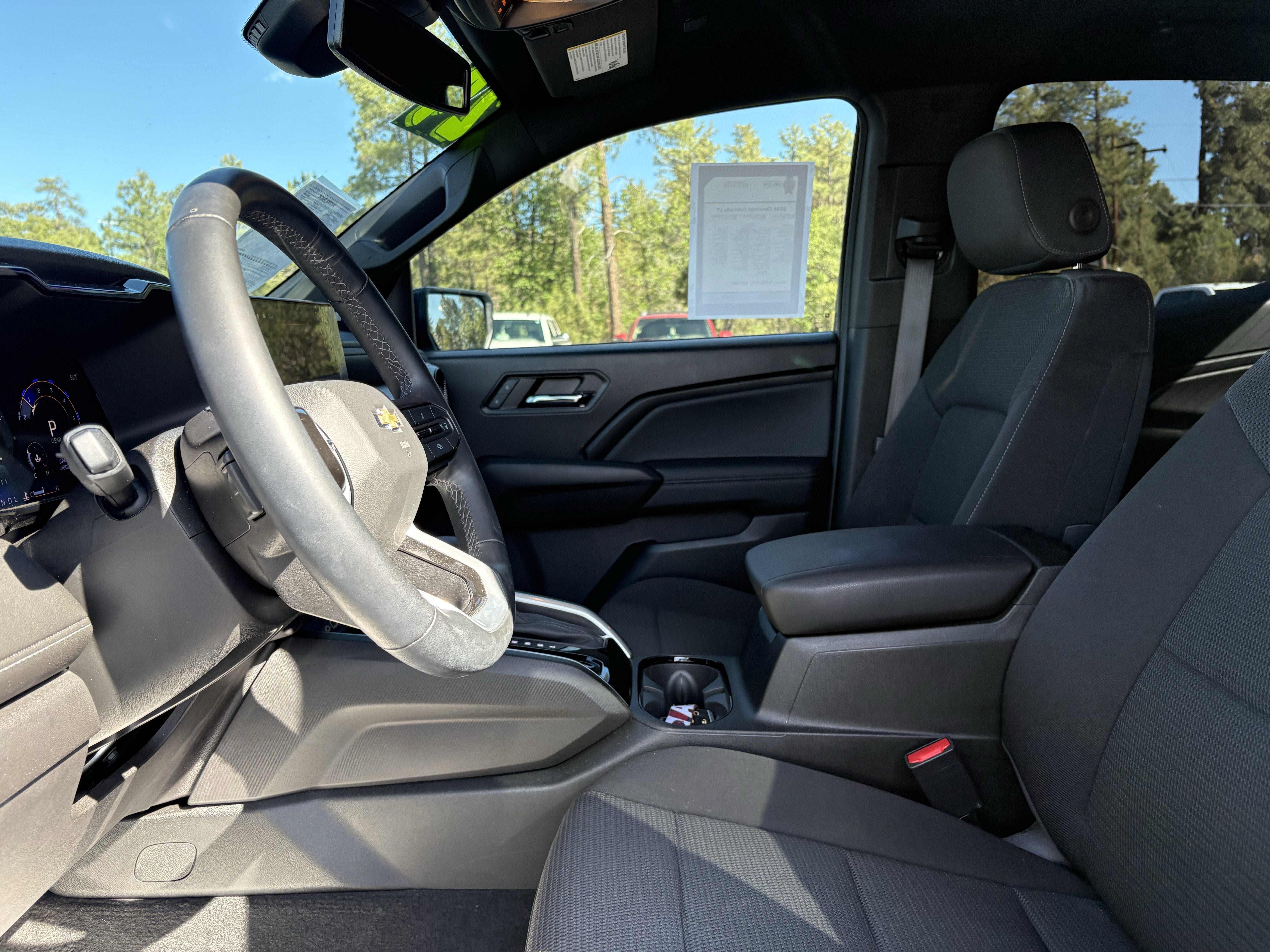 2024 Chevrolet Colorado LT