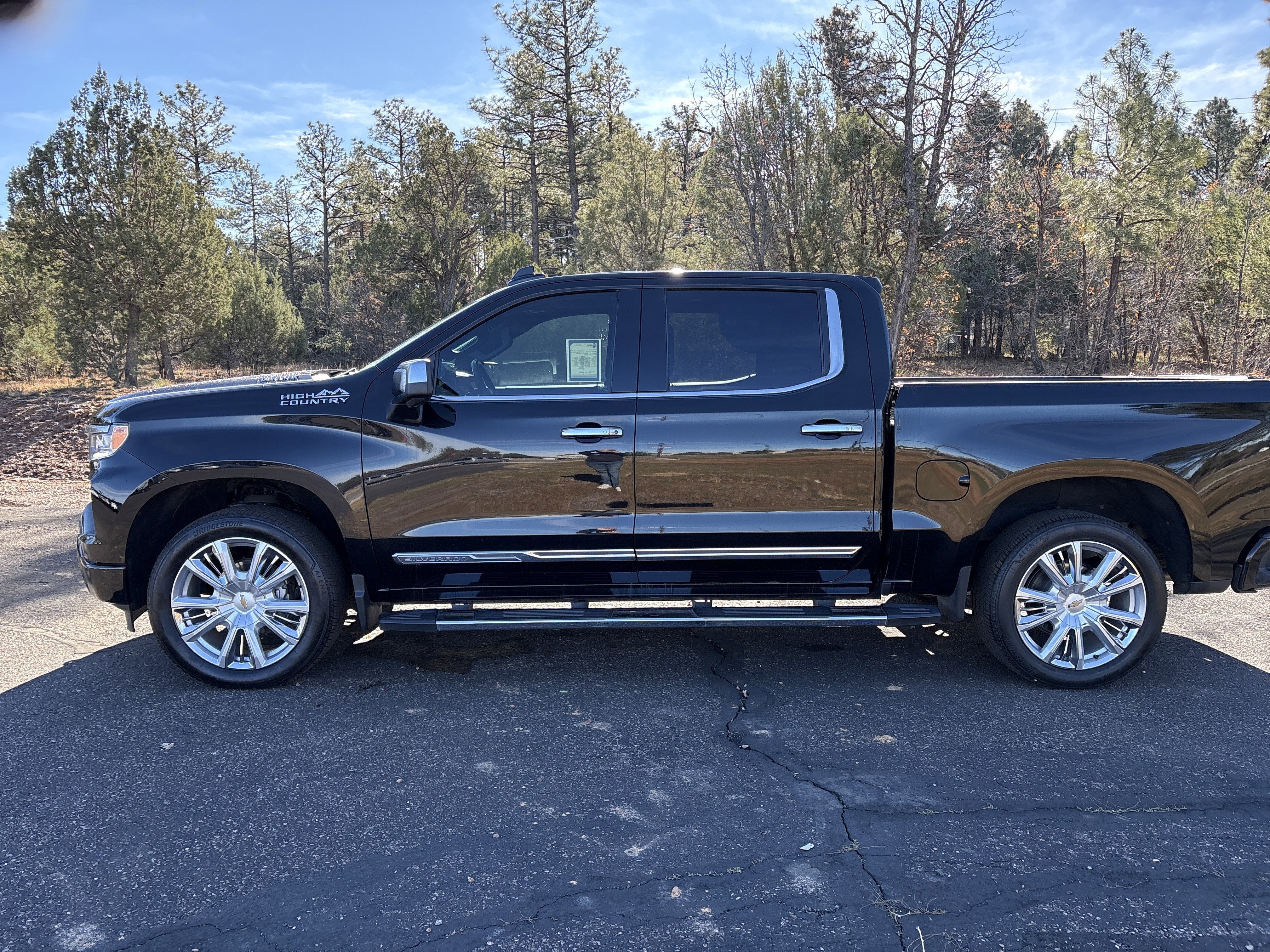 2023 Chevrolet Silverado 1500 High Country