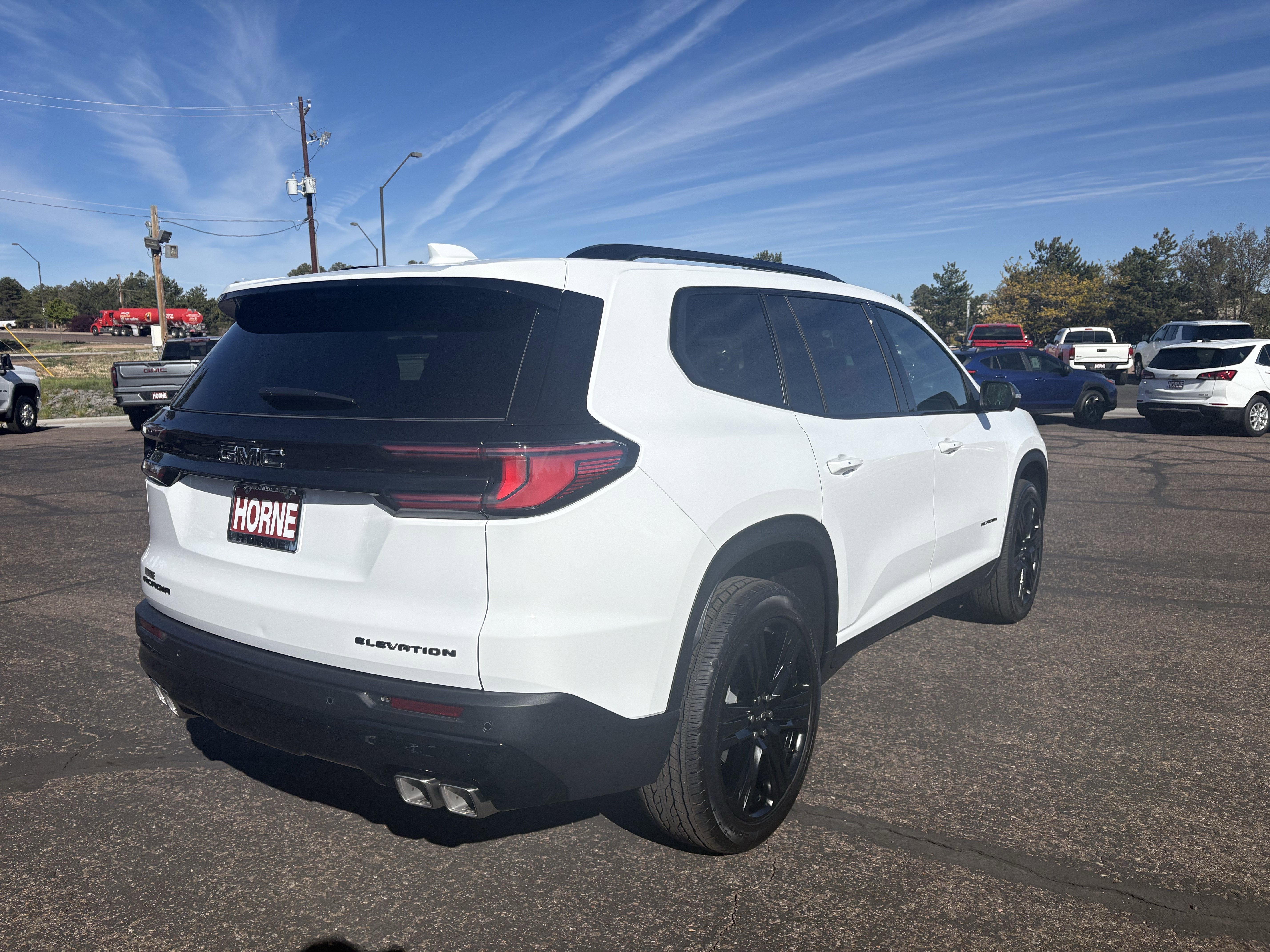 2026 GMC Acadia Elevation