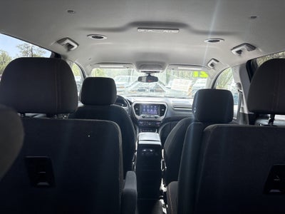 2021 GMC Acadia AT4