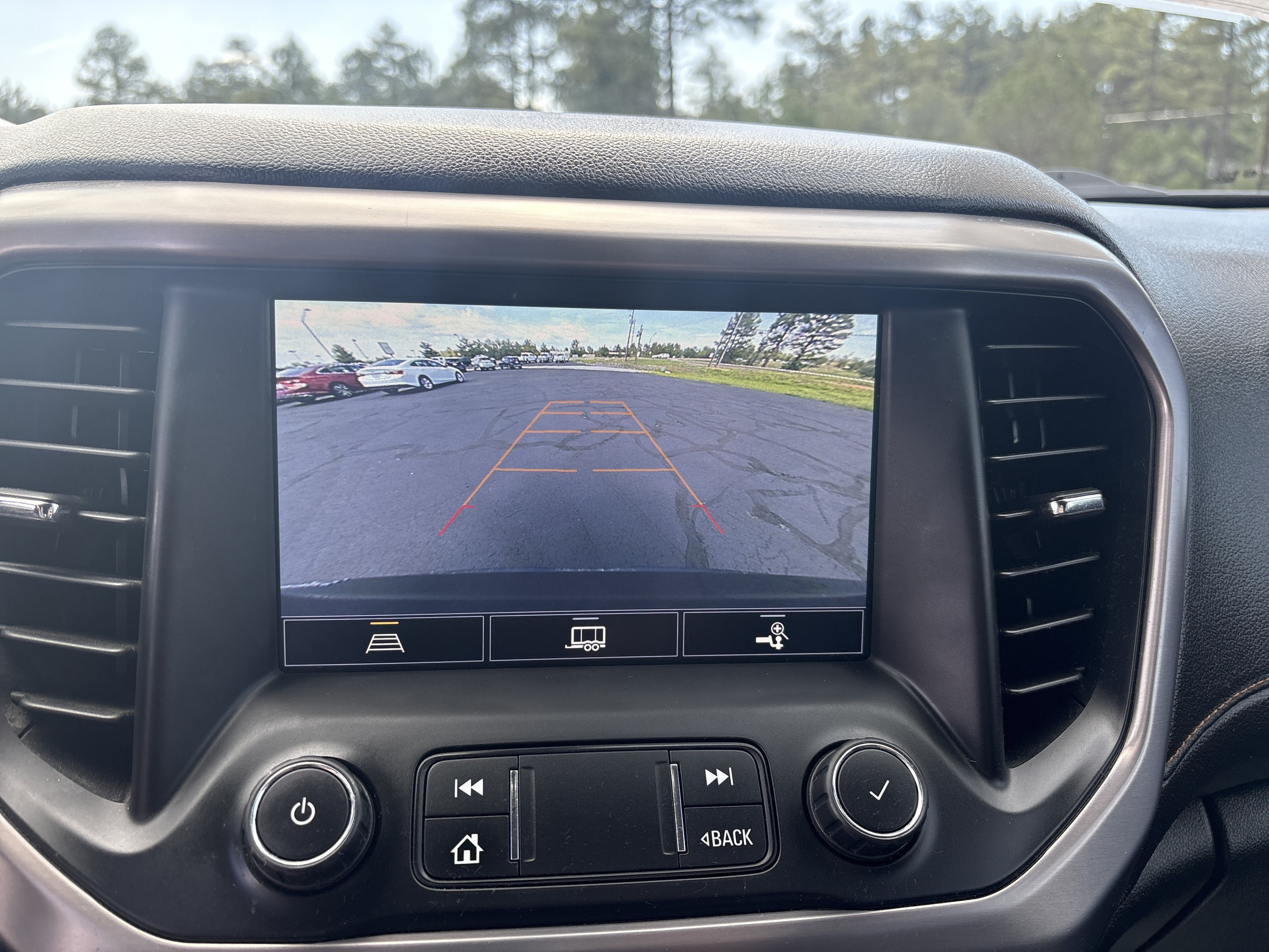 2021 GMC Acadia AT4