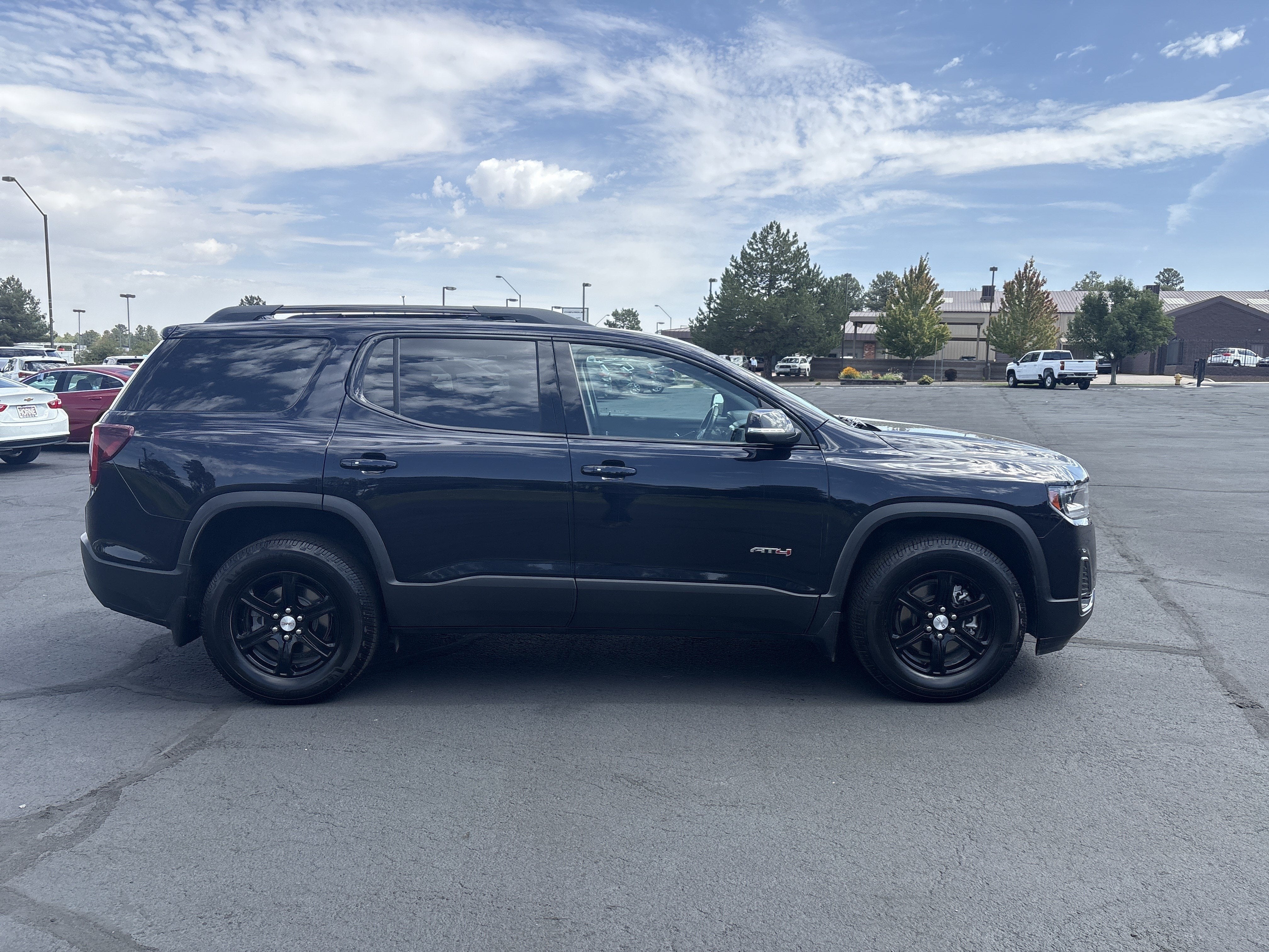 2021 GMC Acadia AT4