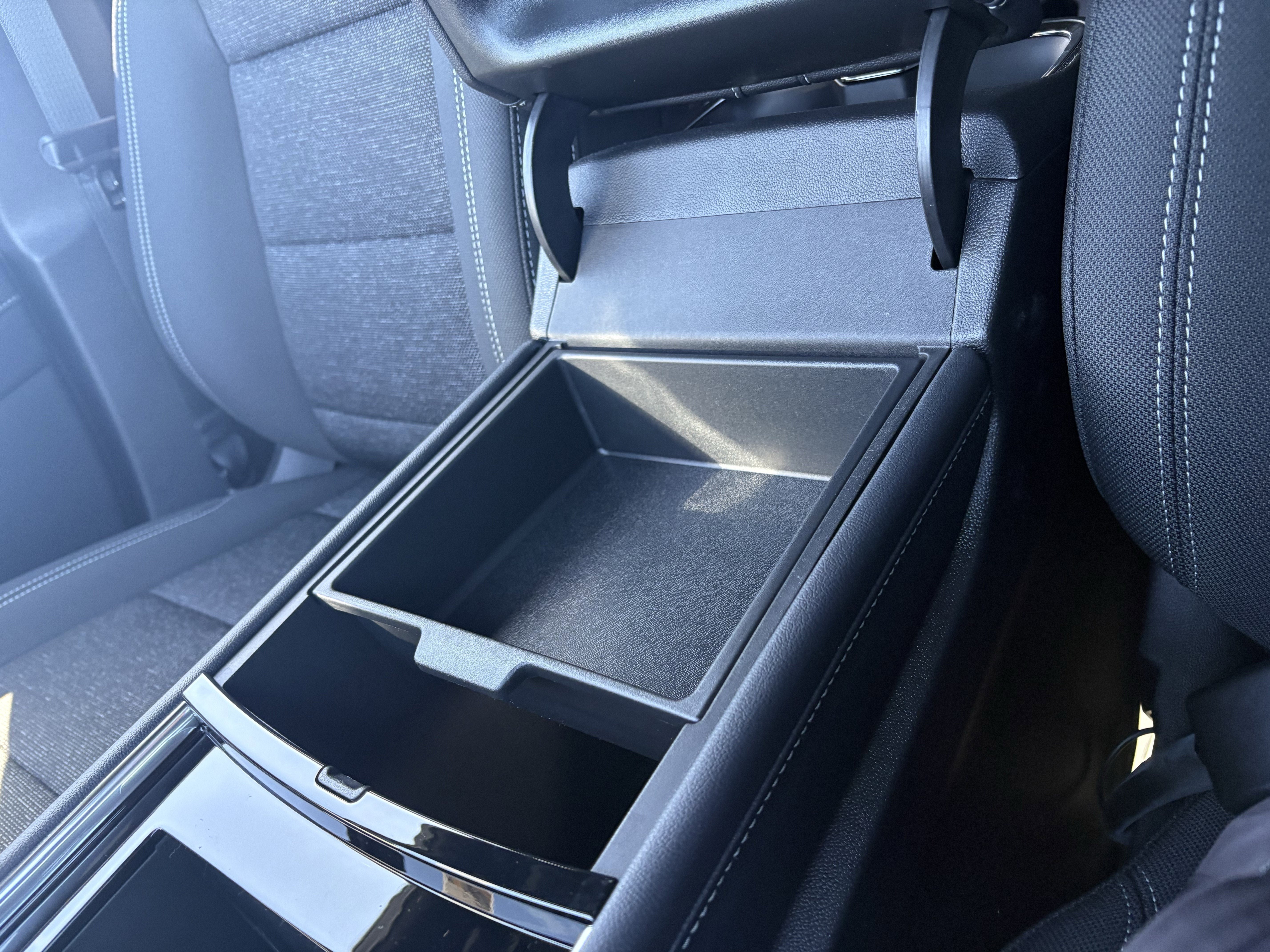 2026 Chevrolet Traverse LT - Photo 27