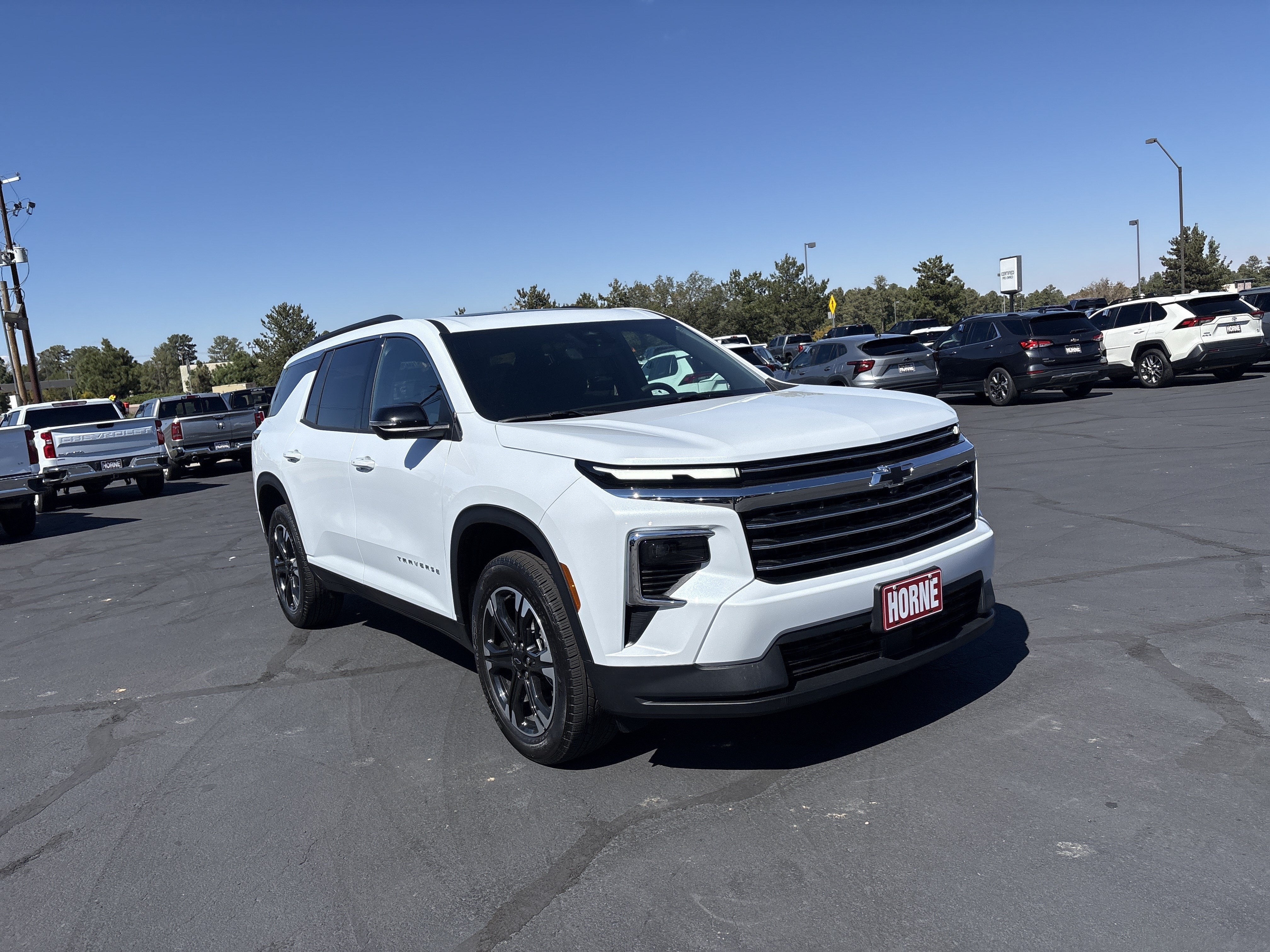 2027 Chevrolet Traverse LT