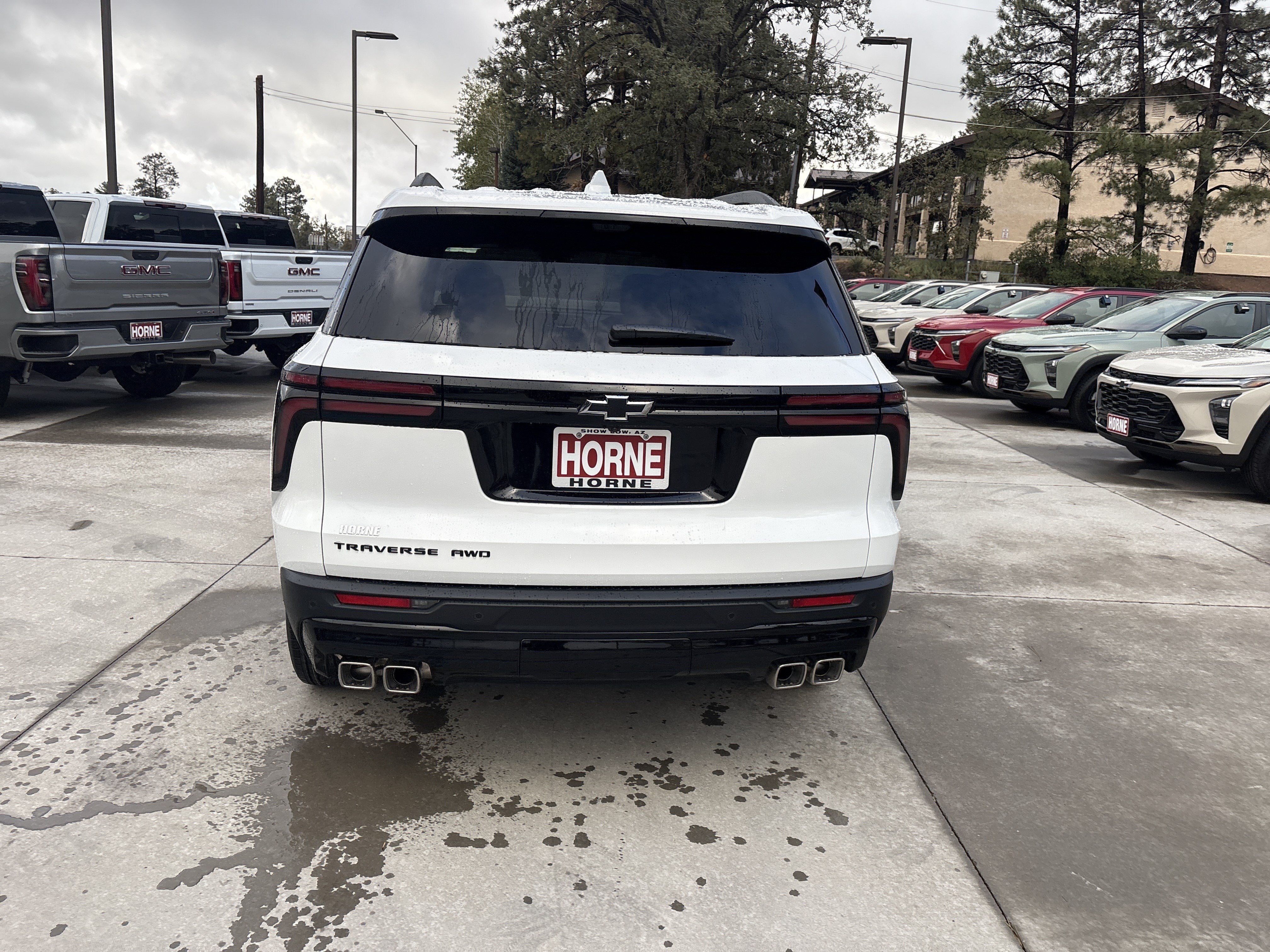 2027 Chevrolet Traverse LT