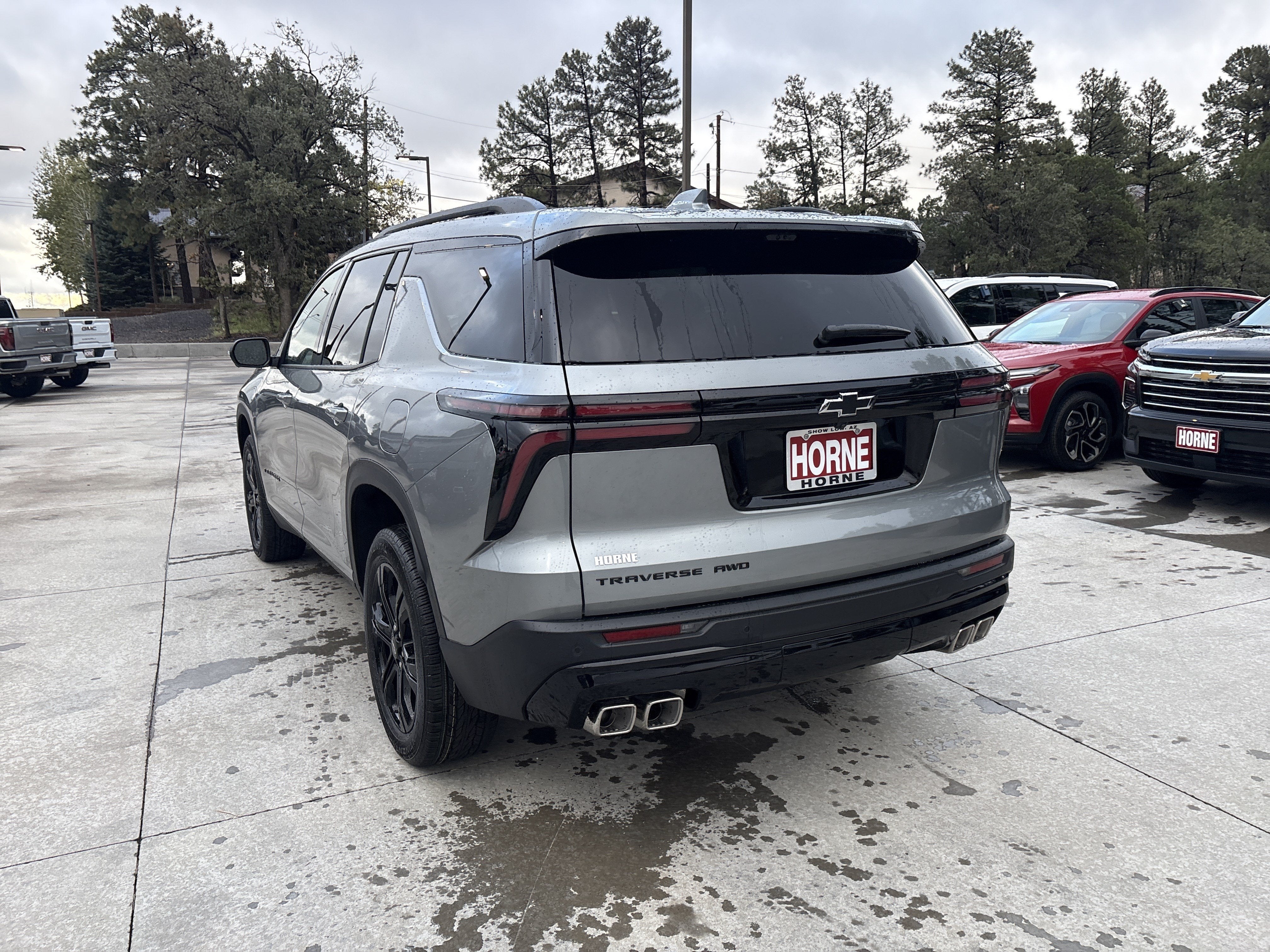 2027 Chevrolet Traverse LT