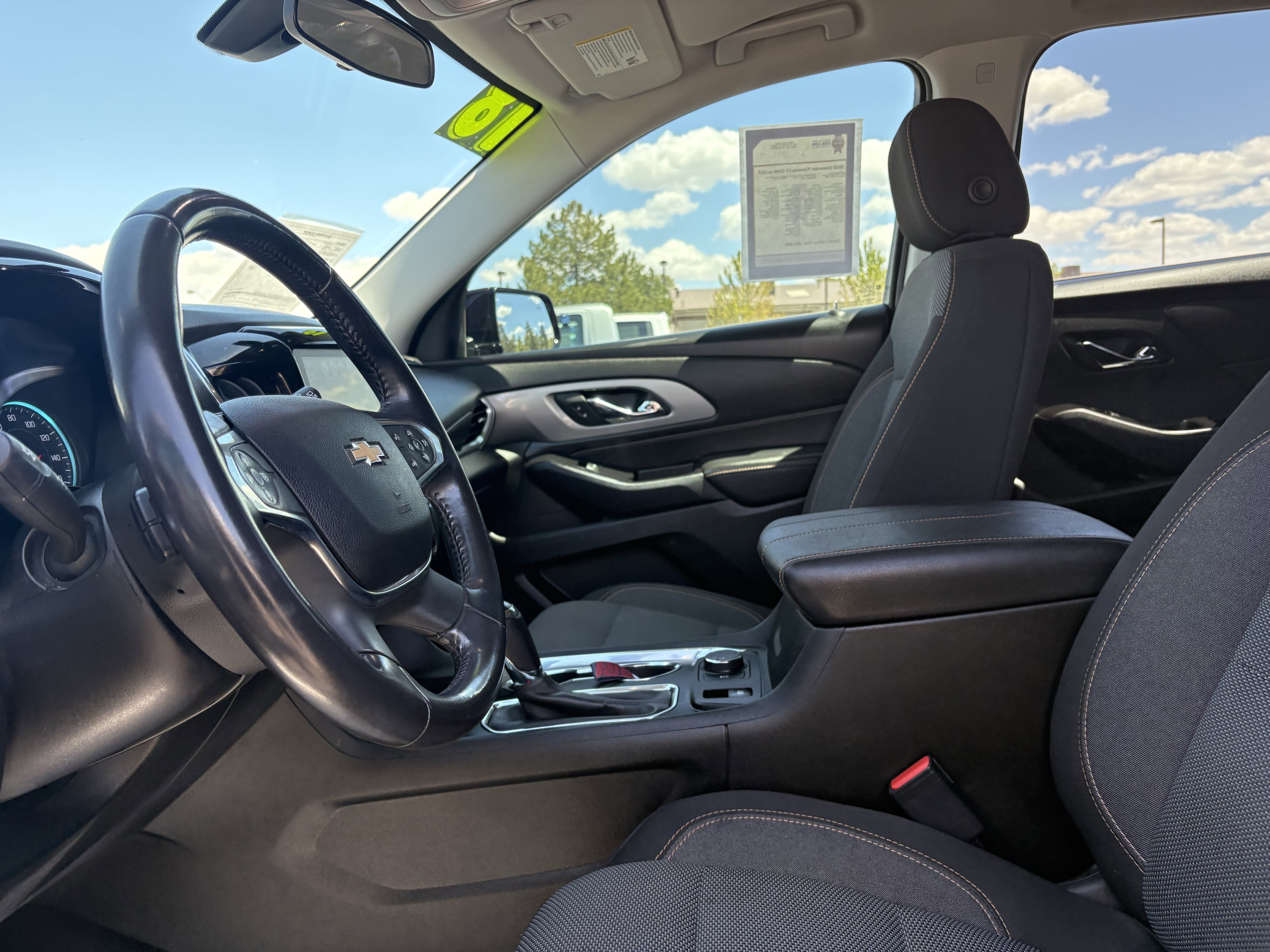 2018 Chevrolet Traverse LT Cloth