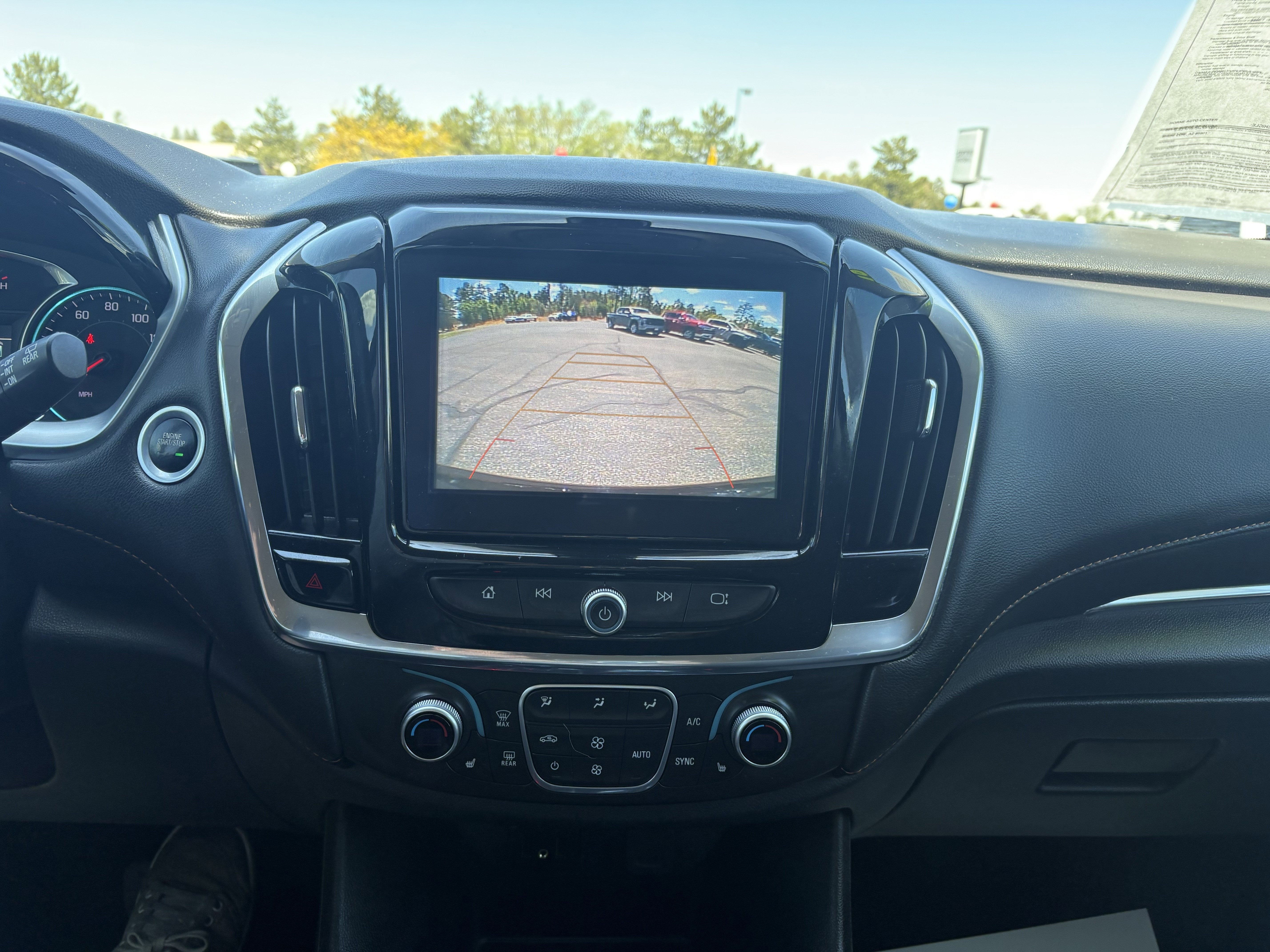 2018 Chevrolet Traverse LT Cloth