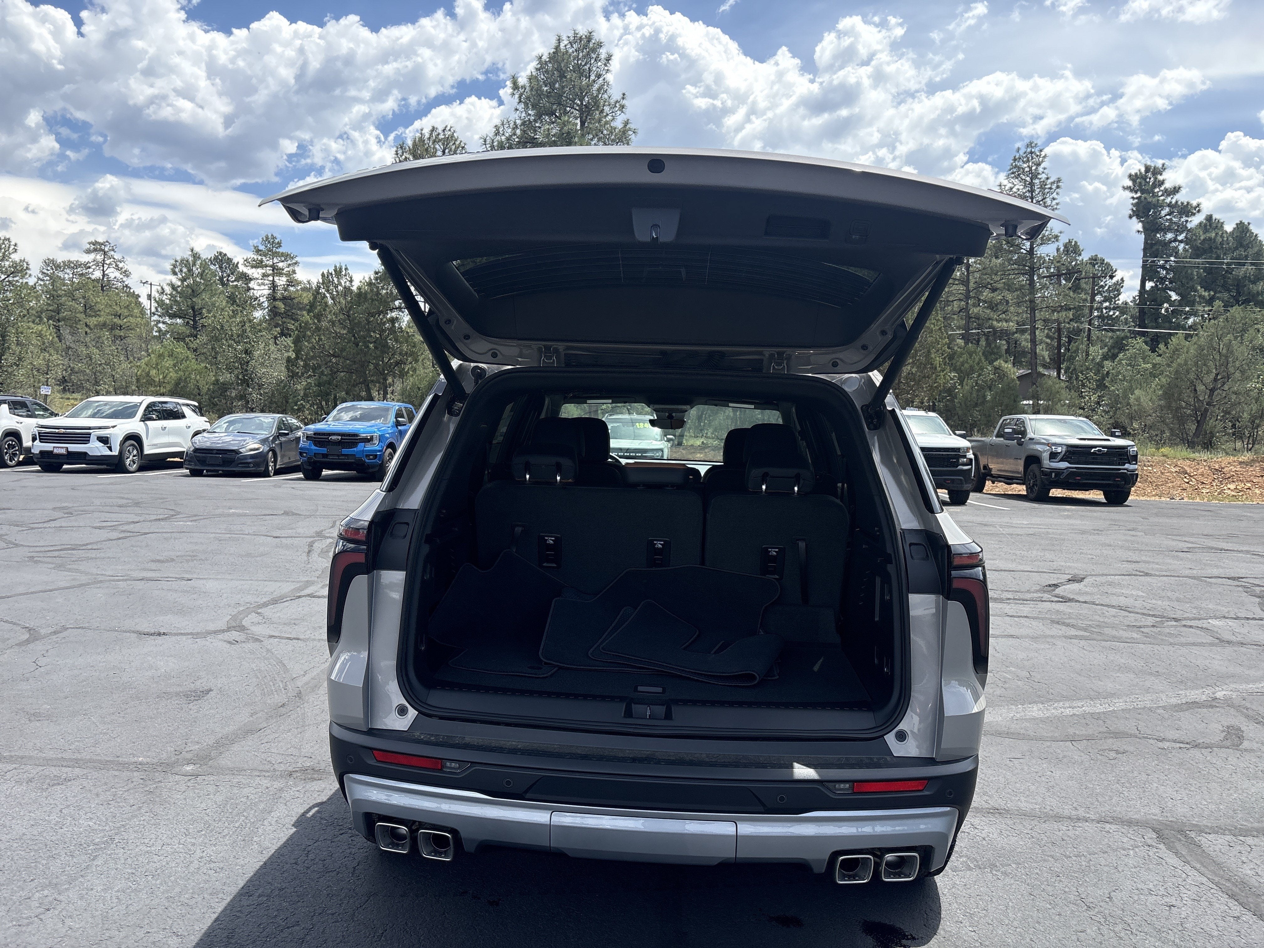 2027 Chevrolet Traverse Z71