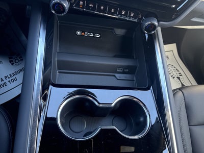 2027 Chevrolet Suburban LT
