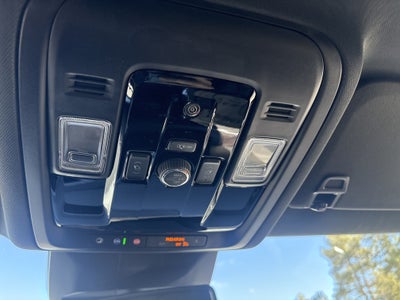 2027 Chevrolet Suburban LT
