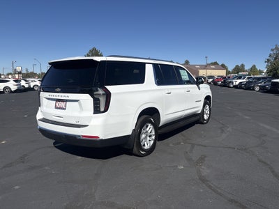 2027 Chevrolet Suburban LT