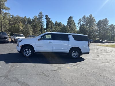 2027 Chevrolet Suburban LT