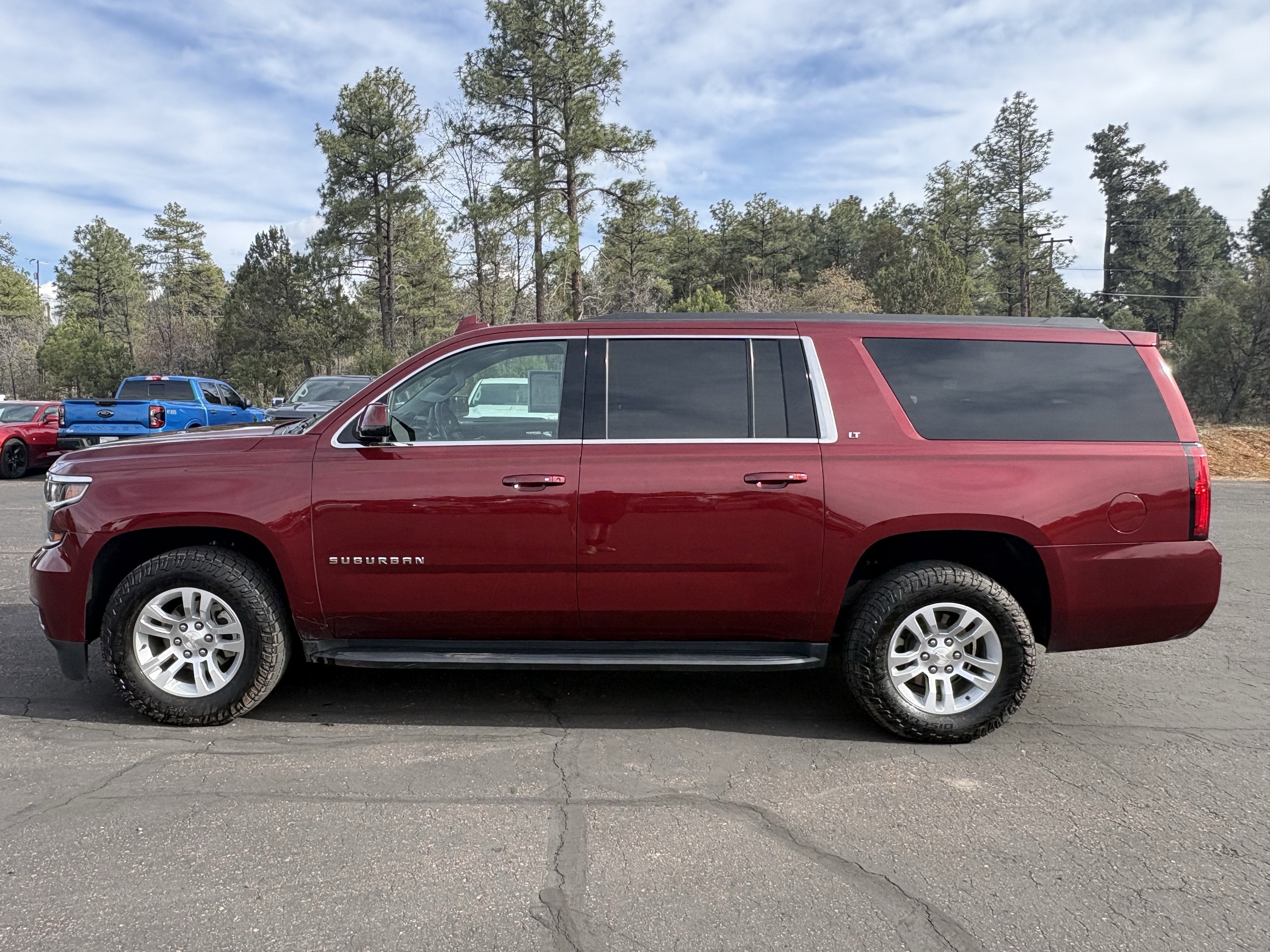 2019 Chevrolet Suburban LT