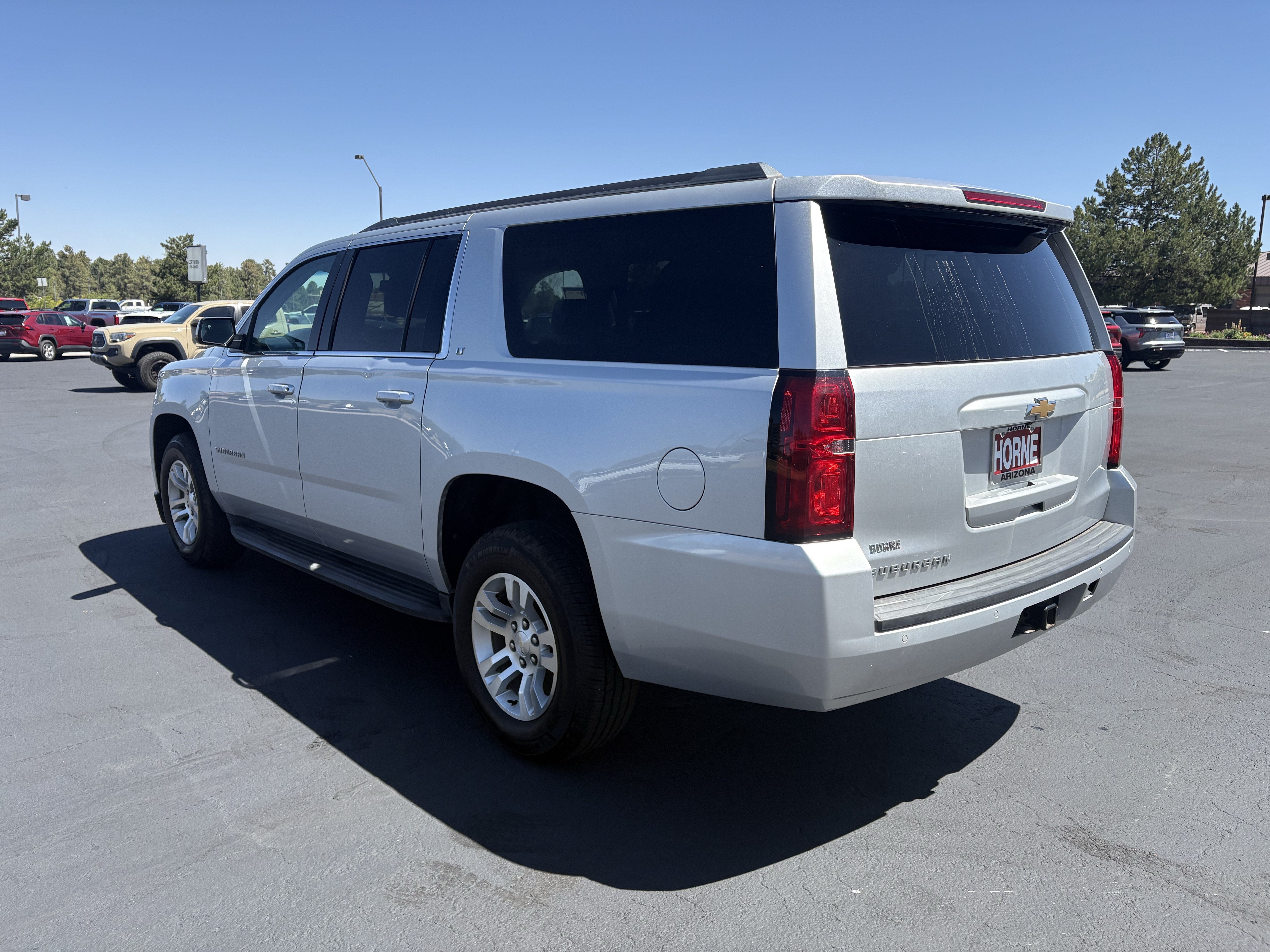 2019 Chevrolet Suburban LT