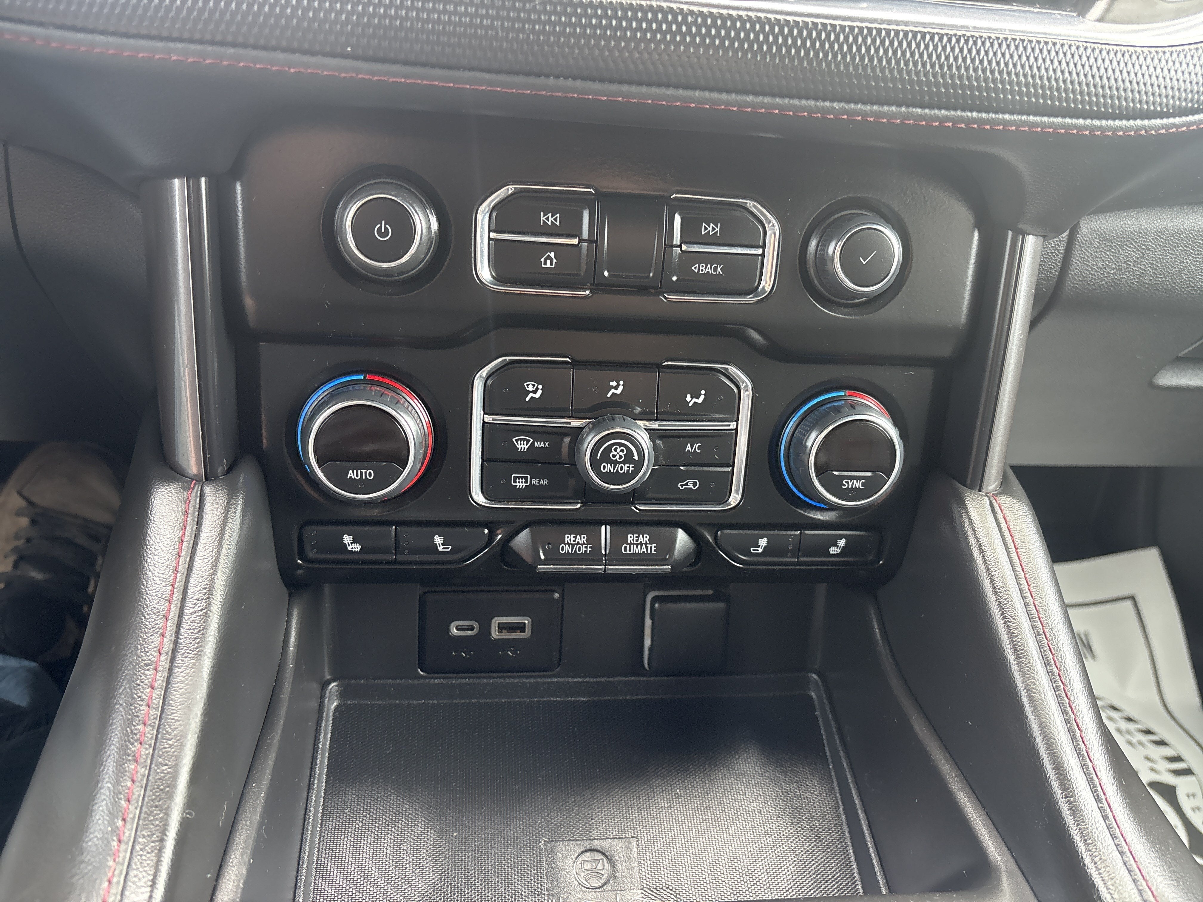 2023 Chevrolet Tahoe RST