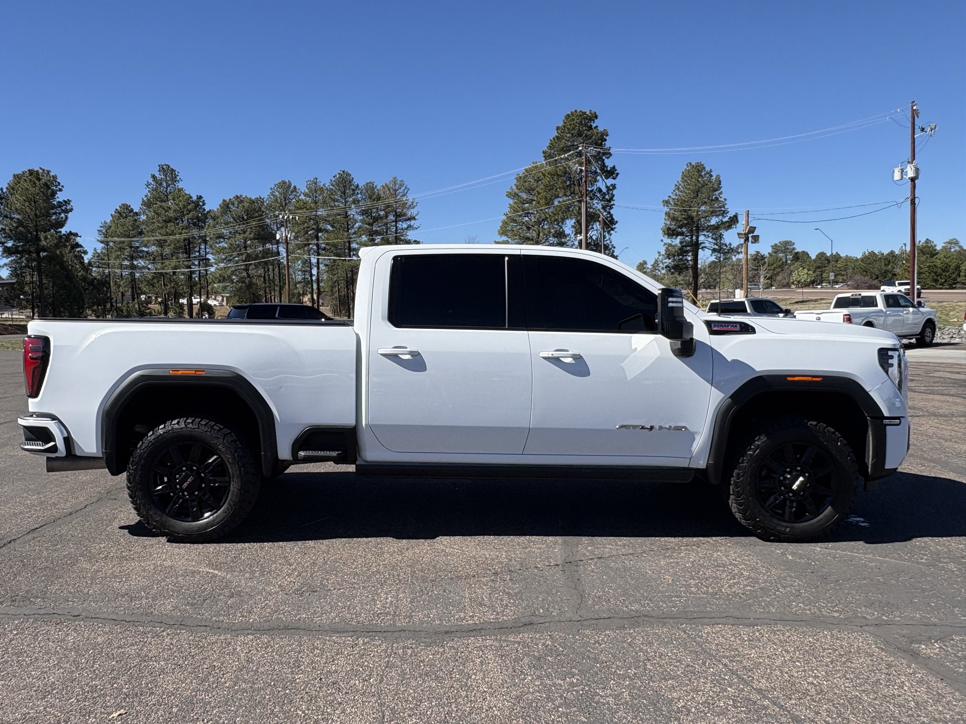 2024 GMC Sierra 2500 HD AT4