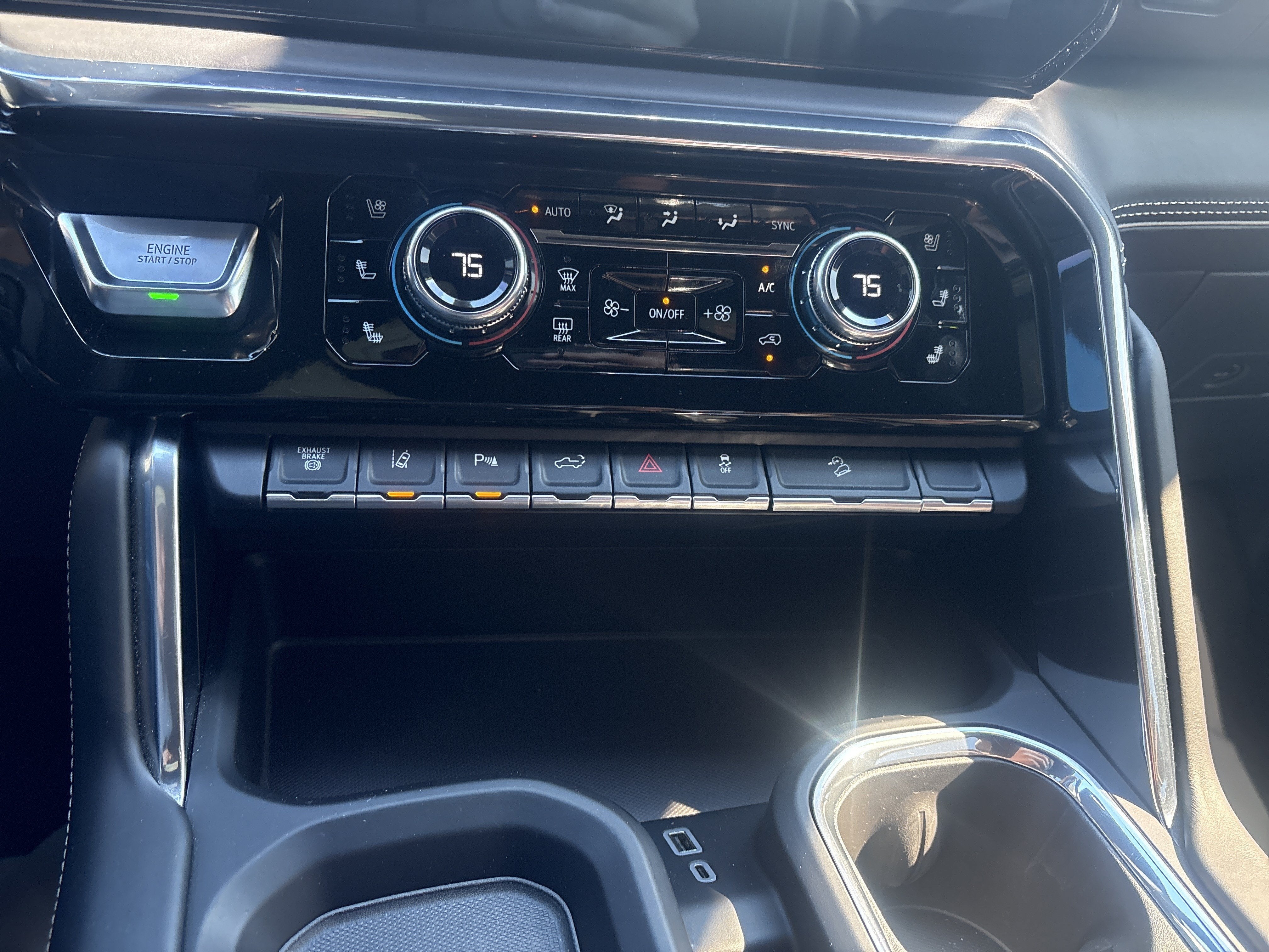2024 GMC Sierra 2500 HD Denali Ultimate