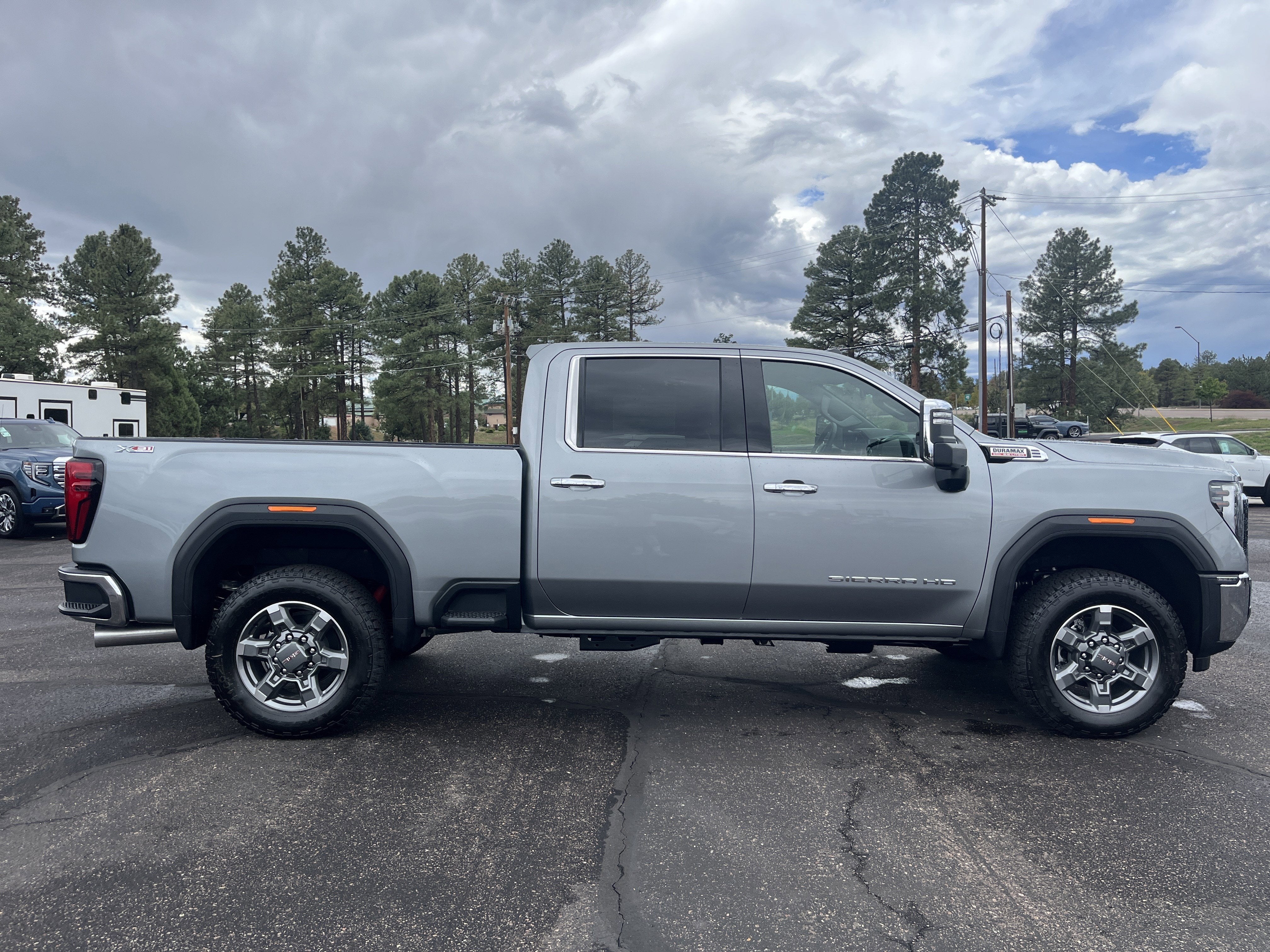 2026 GMC Sierra 2500 HD SLT