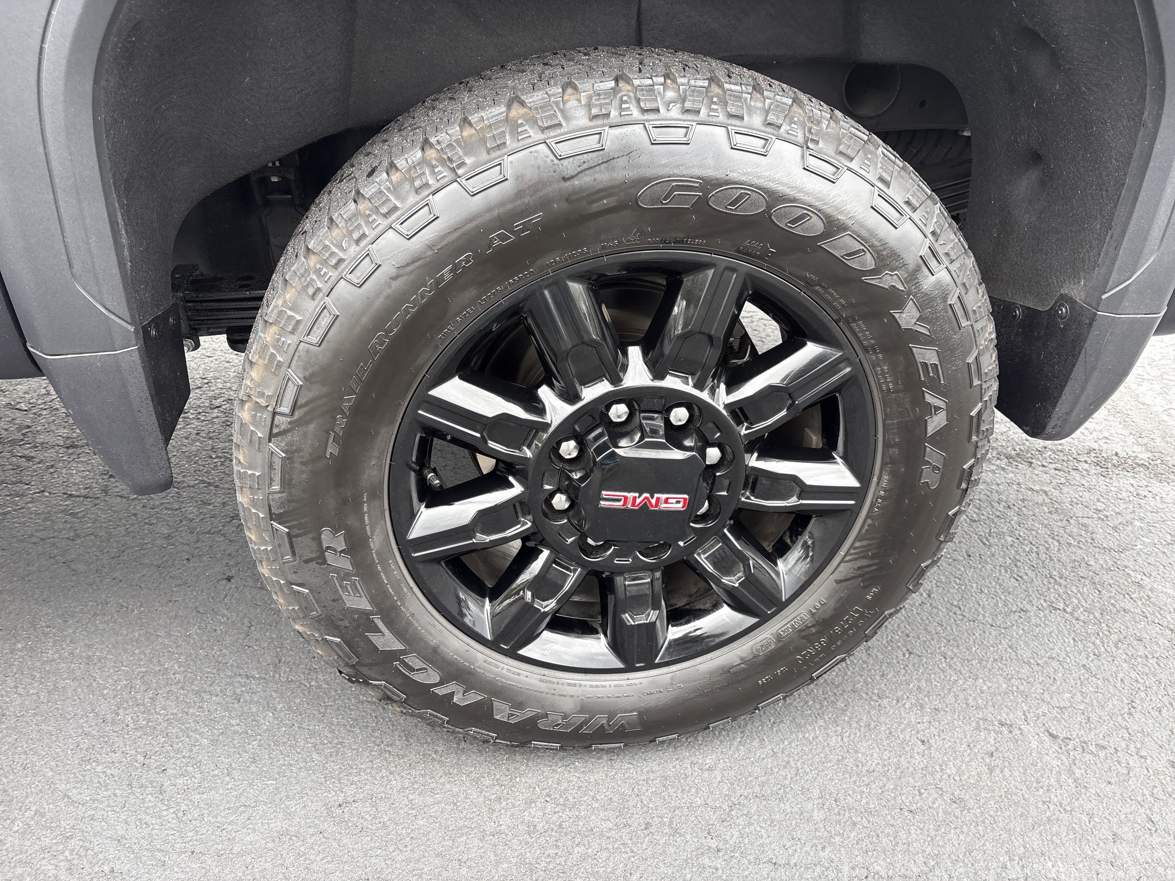 2025 GMC Sierra 2500 HD AT4