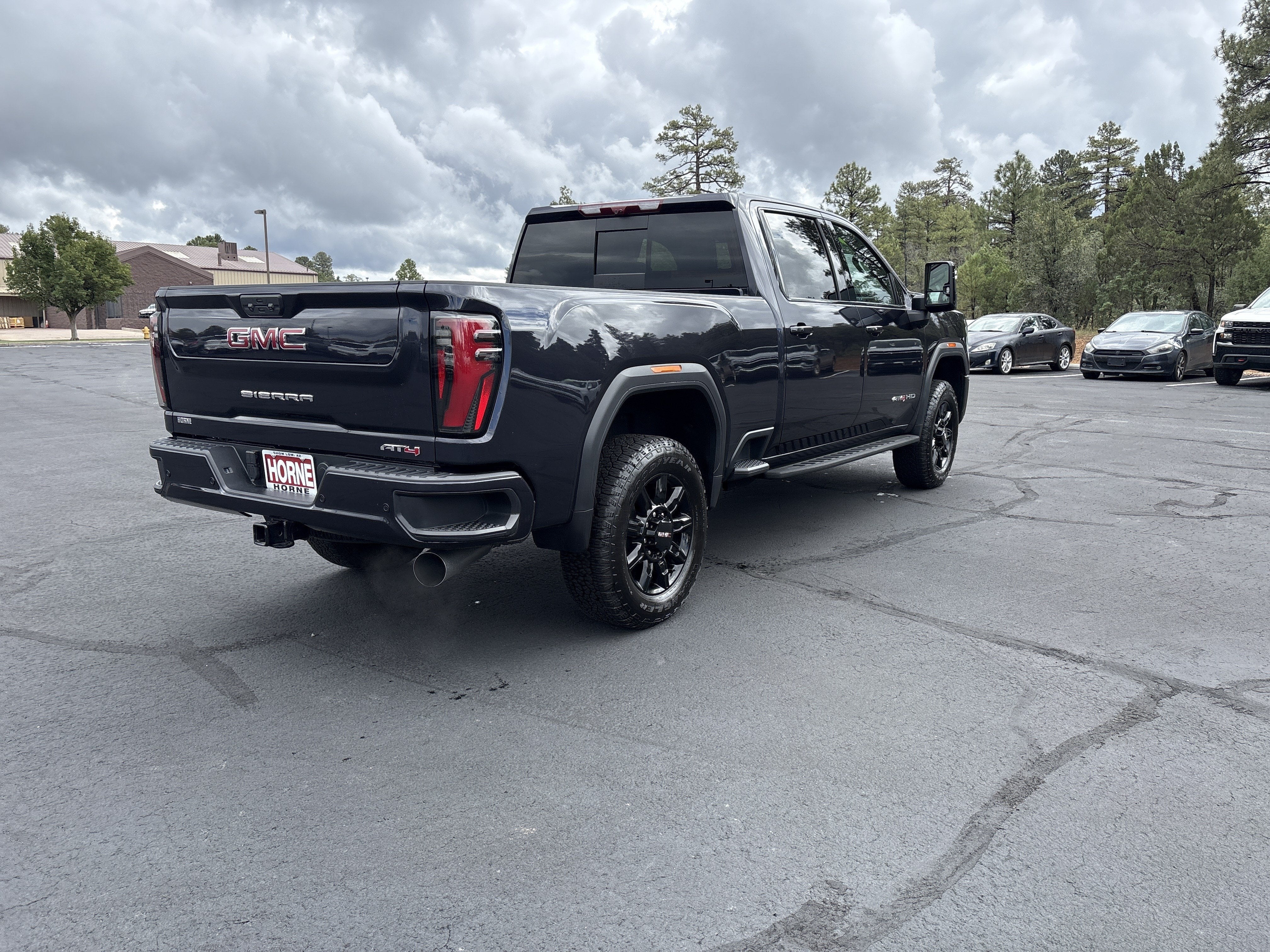 2025 GMC Sierra 2500 HD AT4