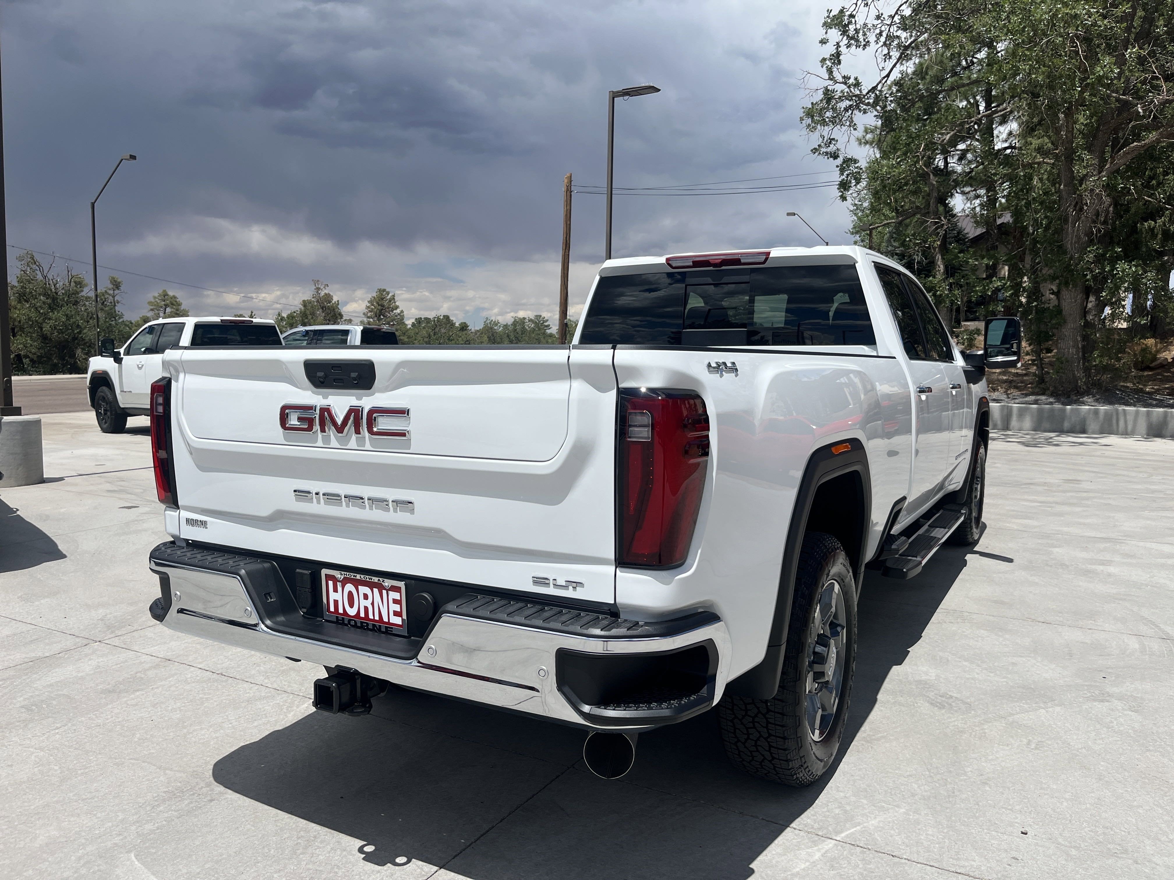 2025 GMC Sierra 3500 HD SLT