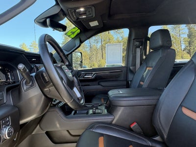 2025 GMC Sierra 3500 HD AT4