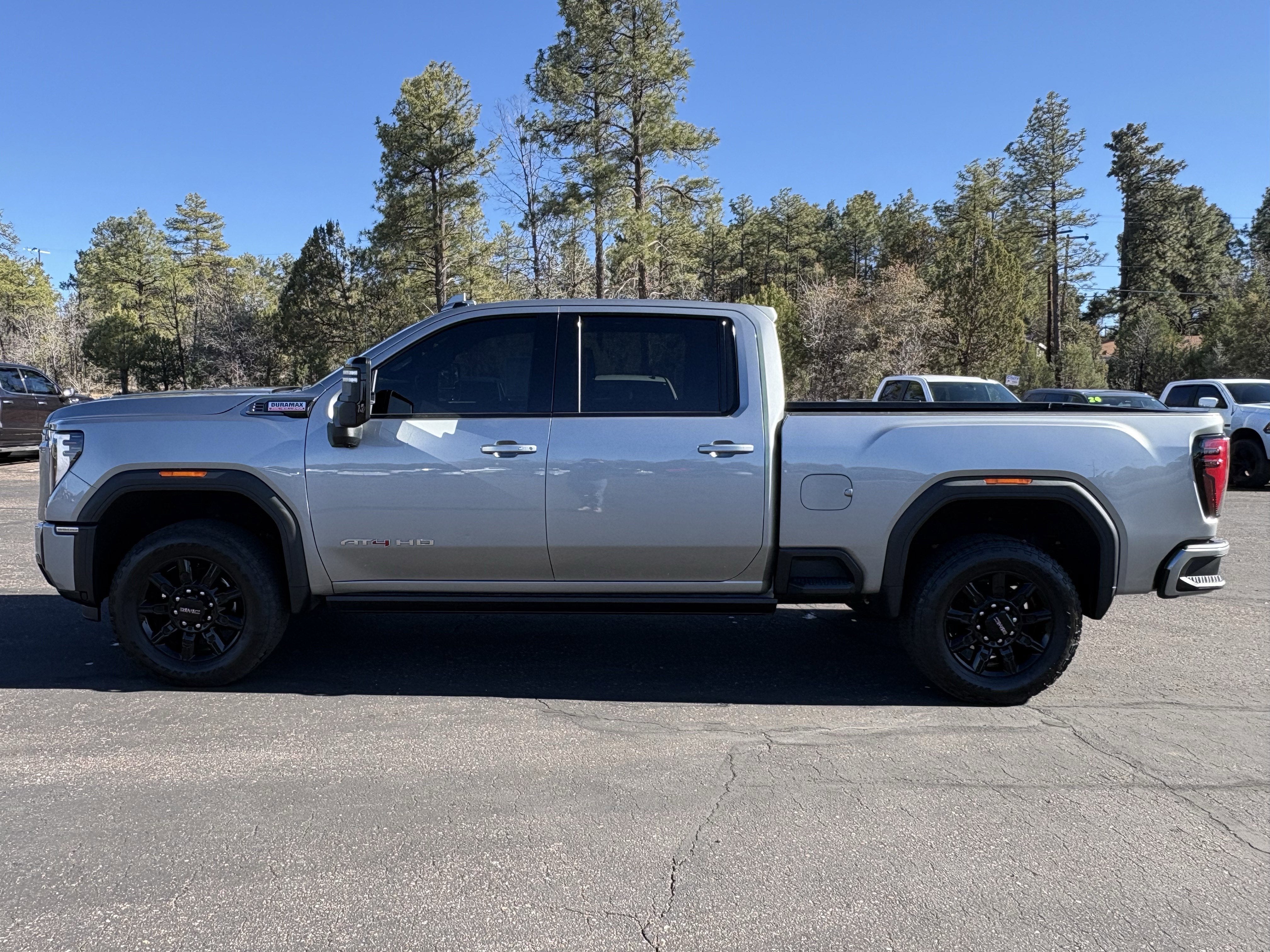 2025 GMC Sierra 3500 HD AT4