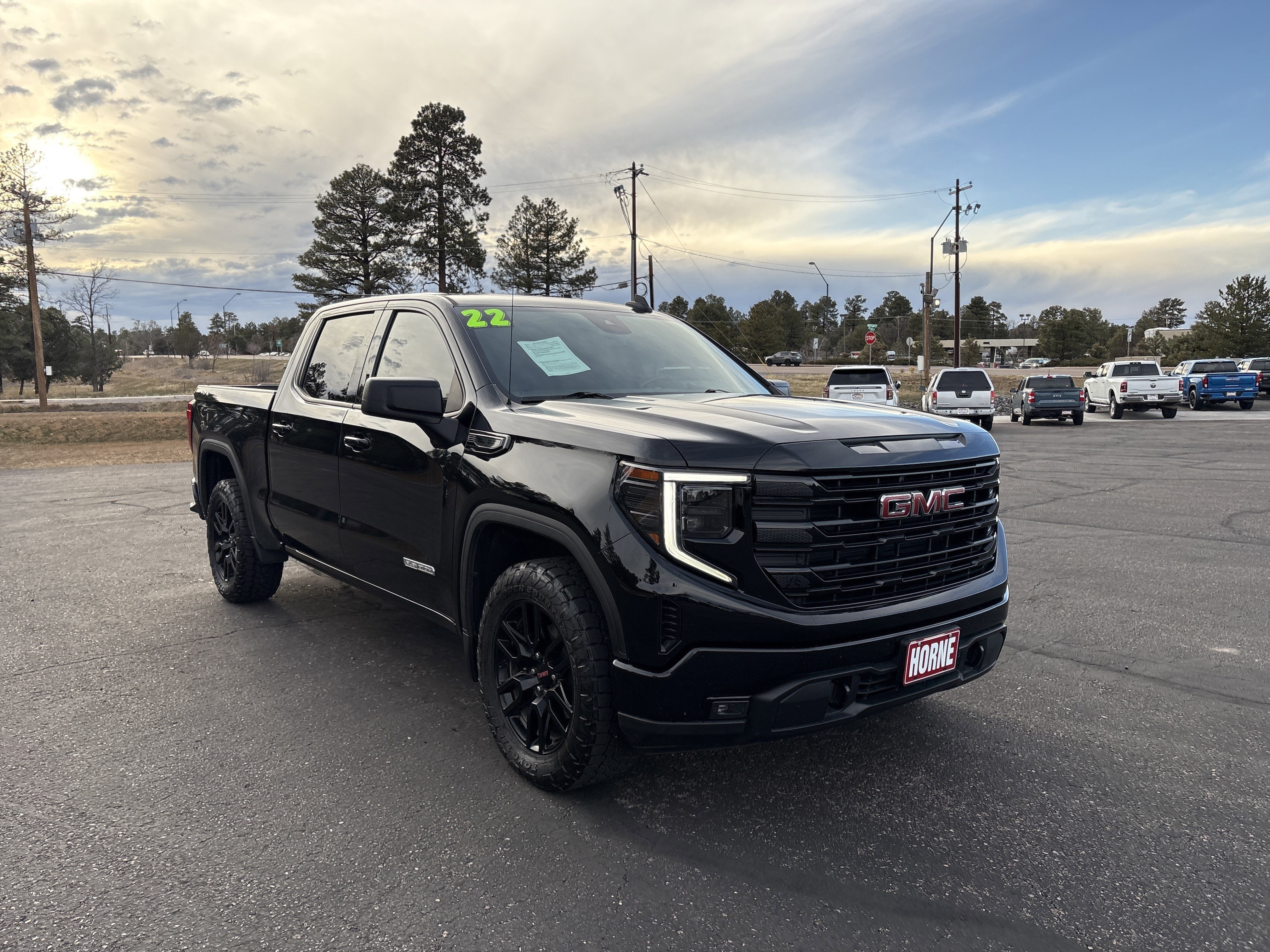 2022 GMC Sierra 1500 Elevation