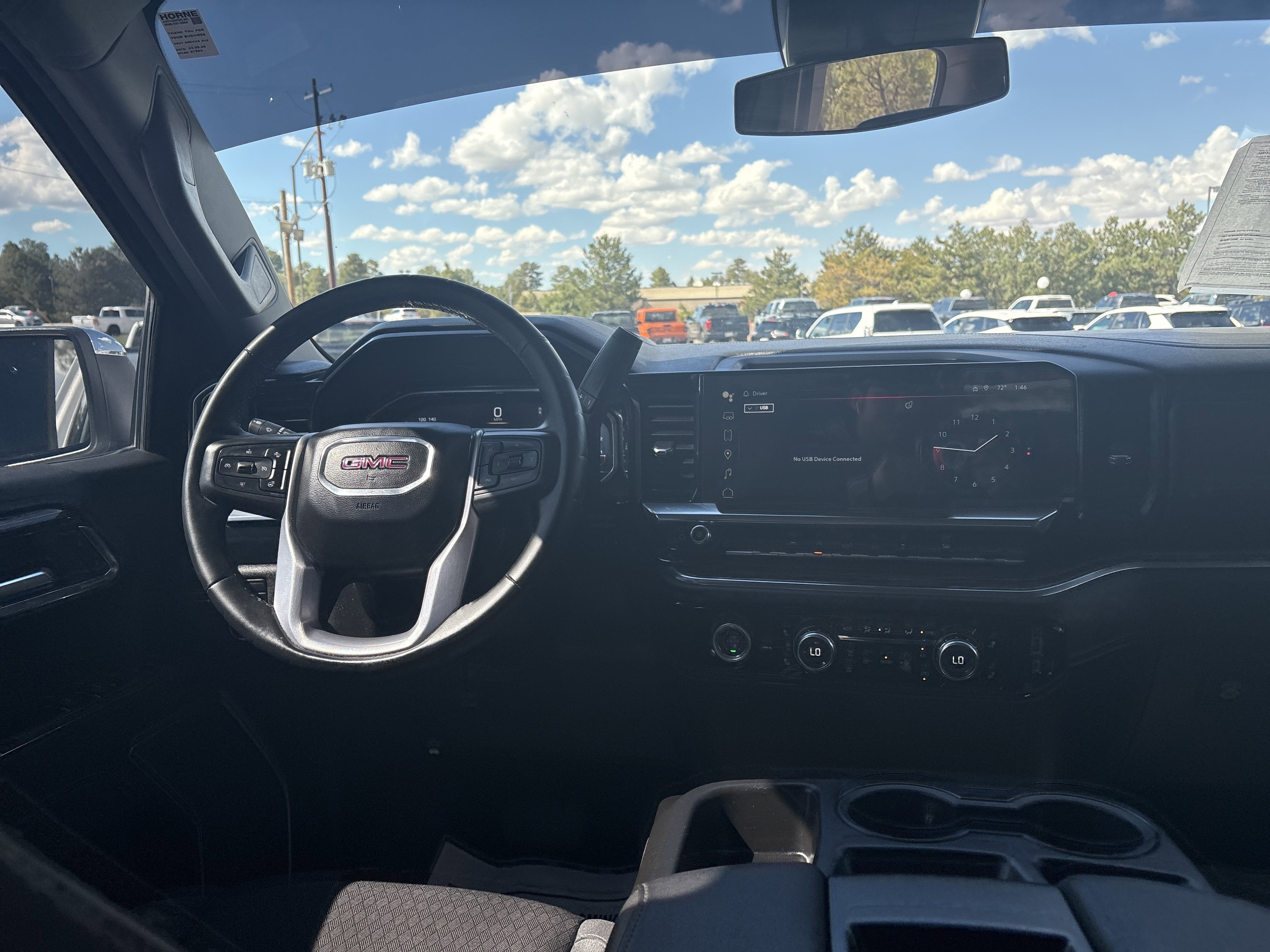 2024 GMC Sierra 1500 SLE