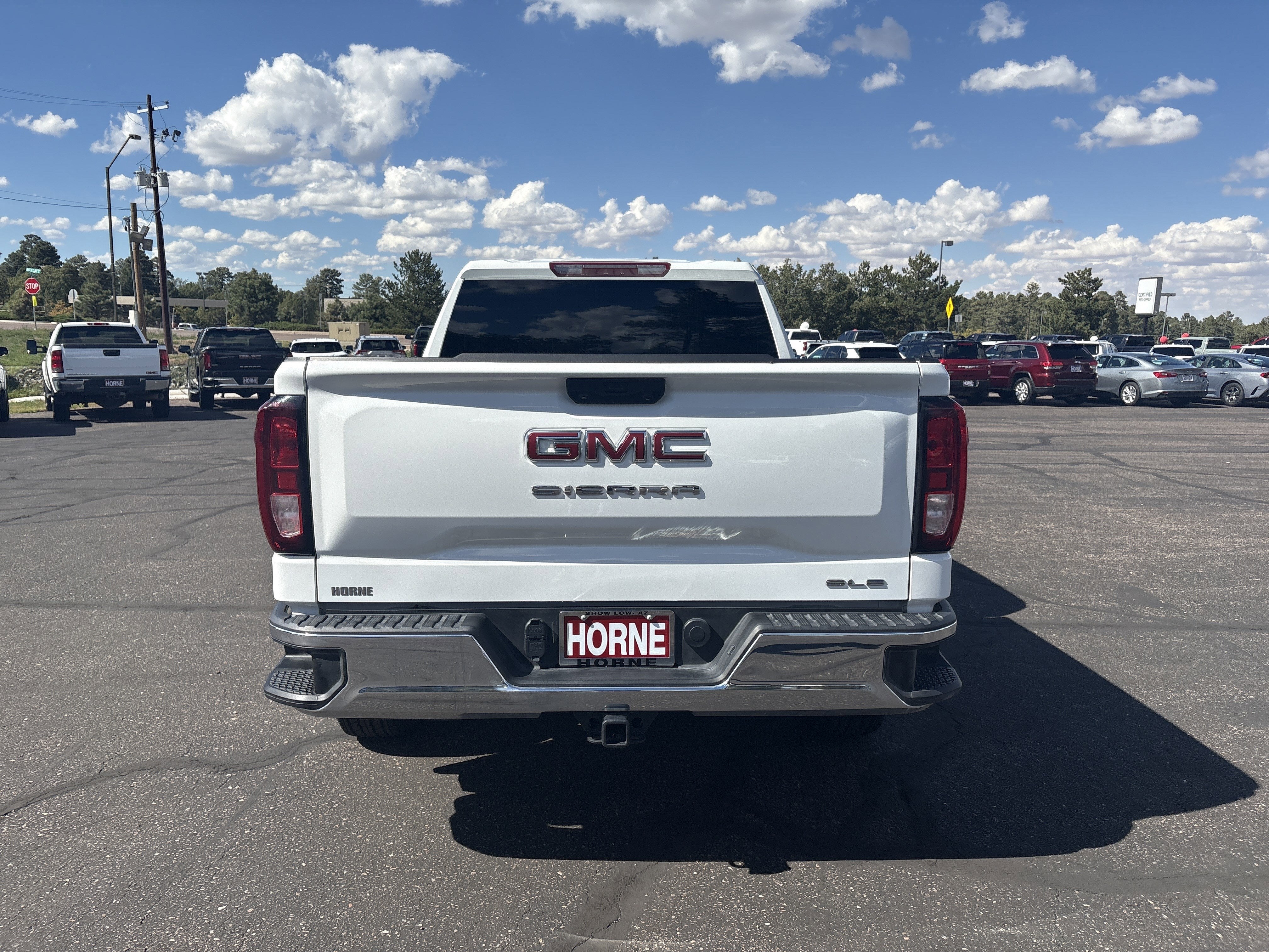 2024 GMC Sierra 1500 SLE
