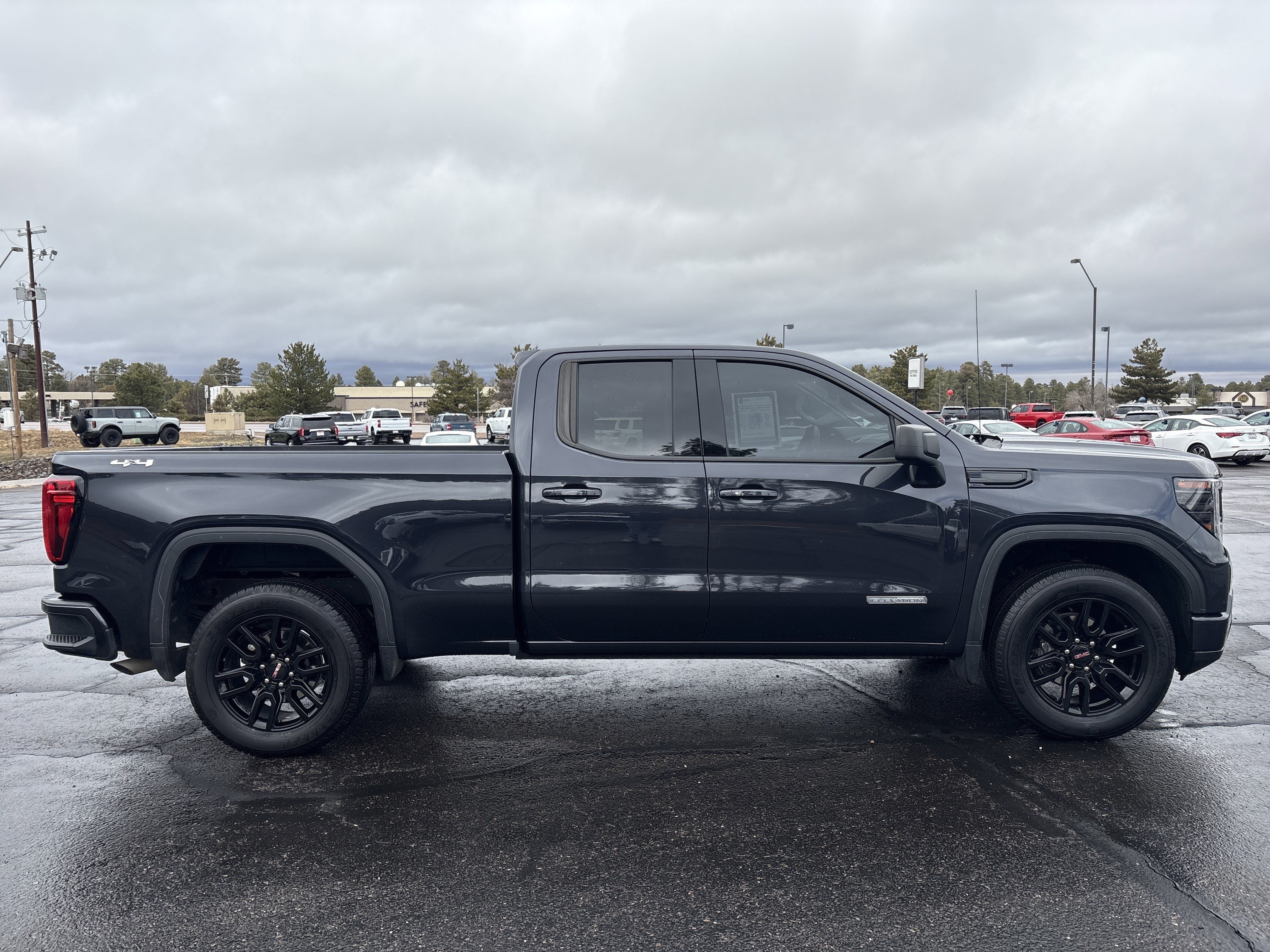 2024 GMC Sierra 1500 Elevation