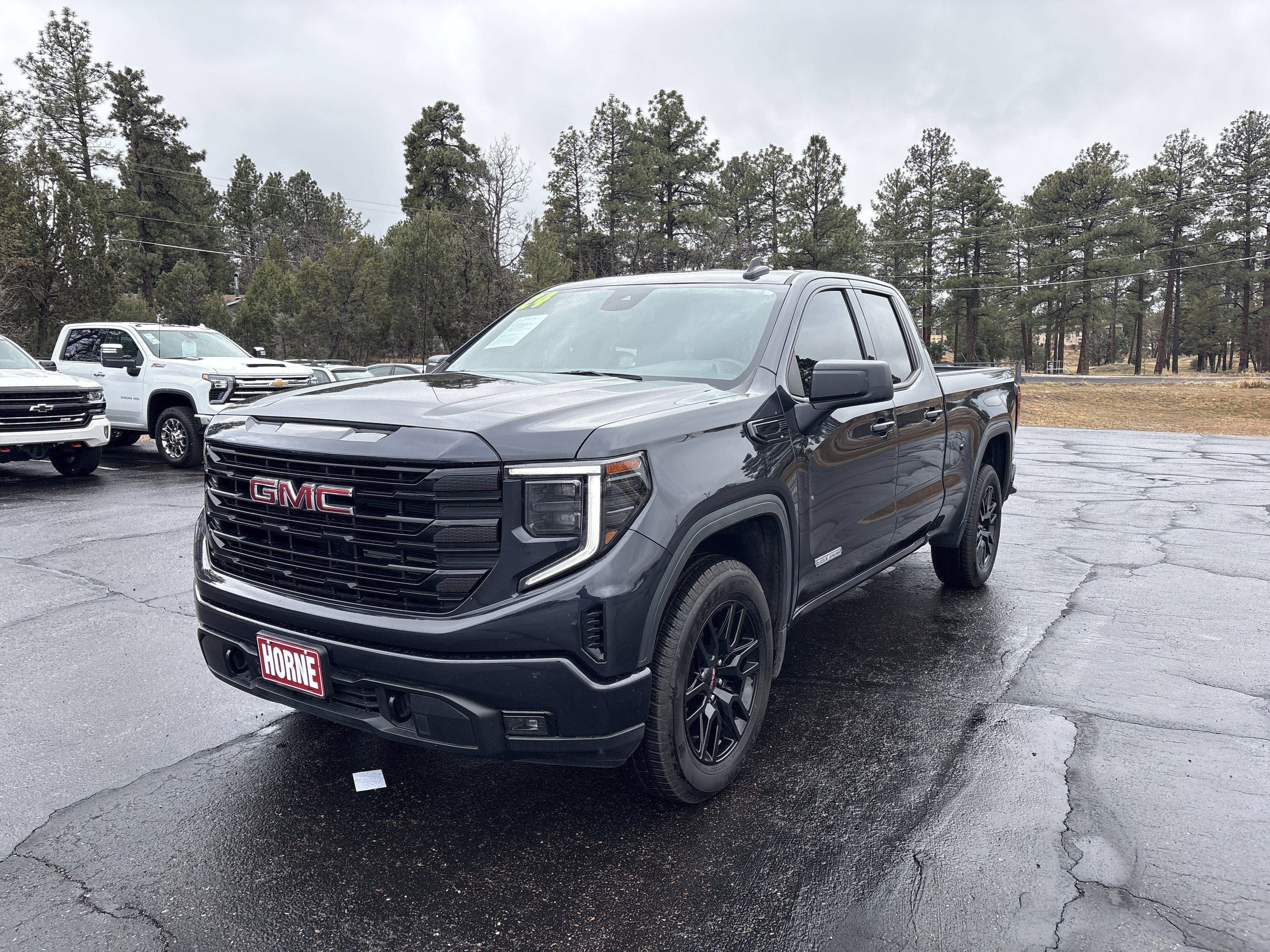 2024 GMC Sierra 1500 Elevation