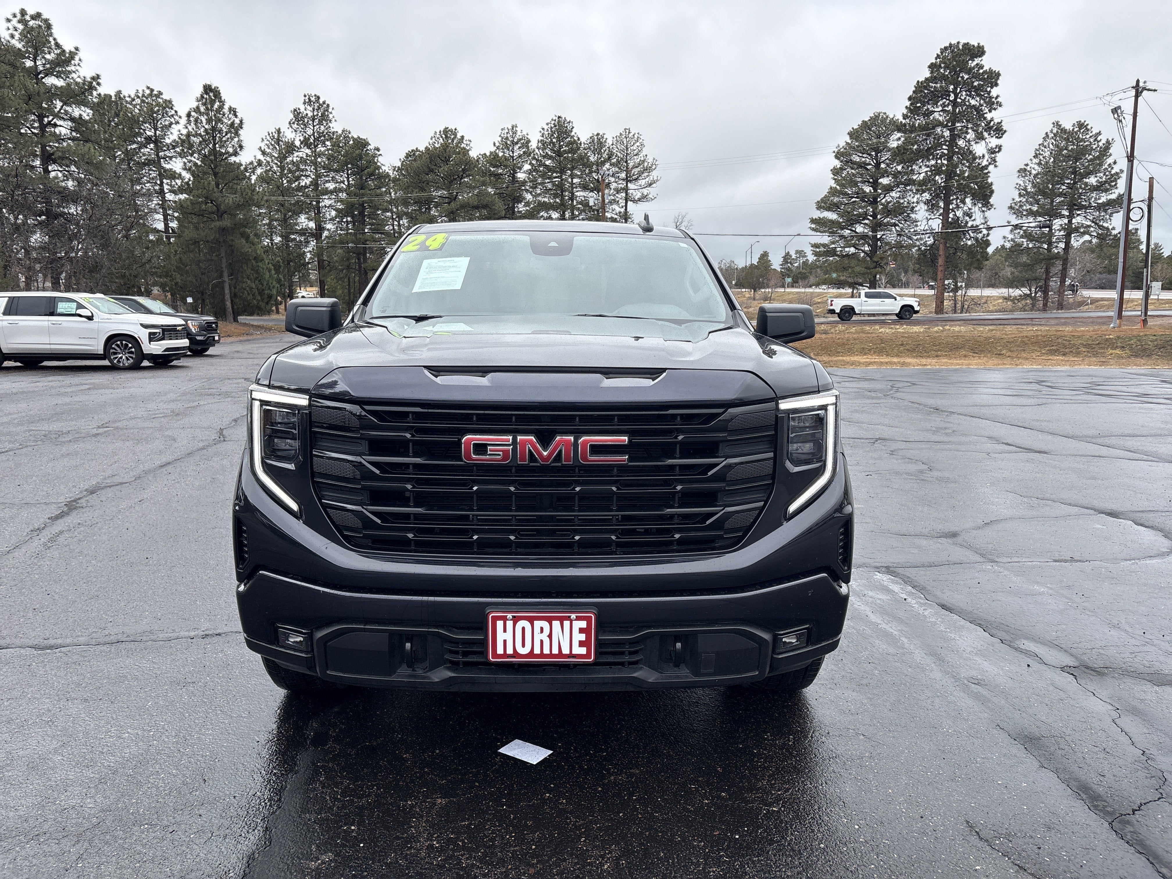 2024 GMC Sierra 1500 Elevation