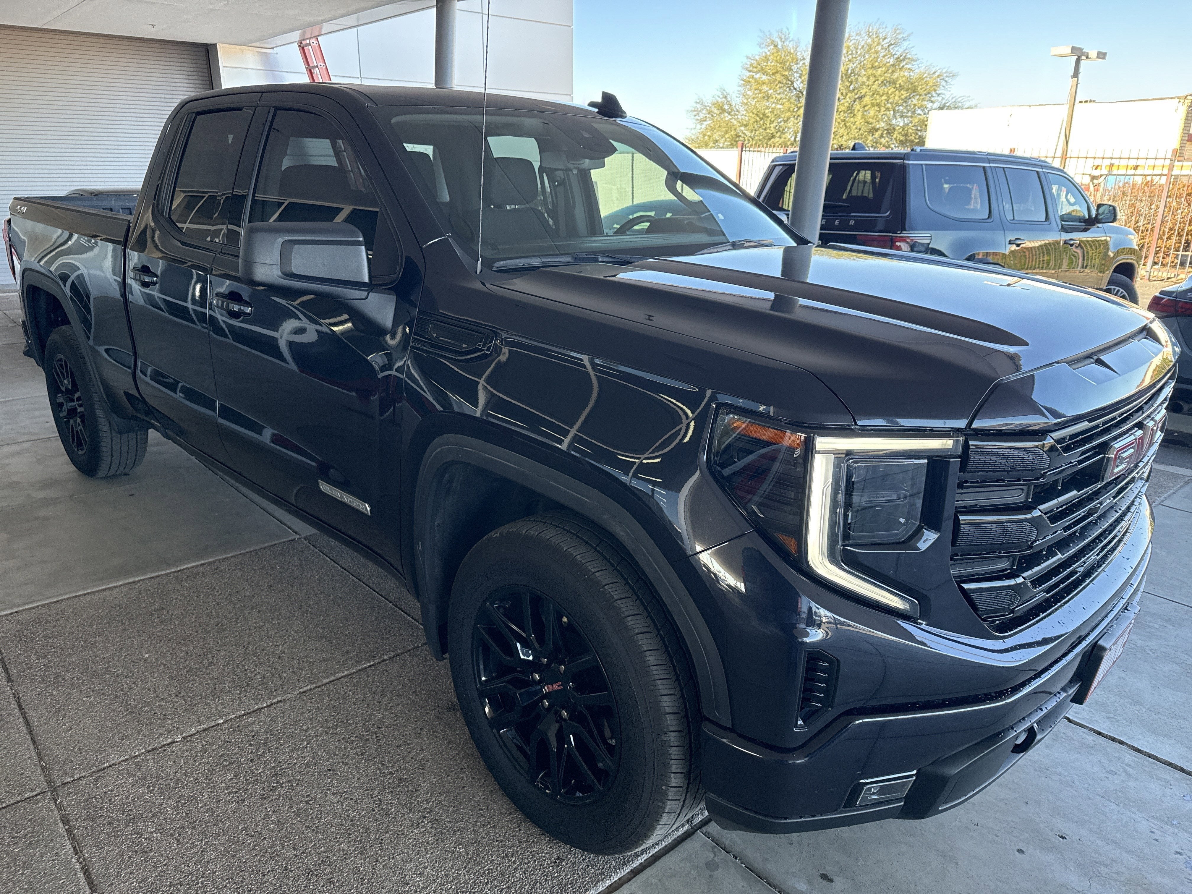 2024 GMC Sierra 1500 Elevation